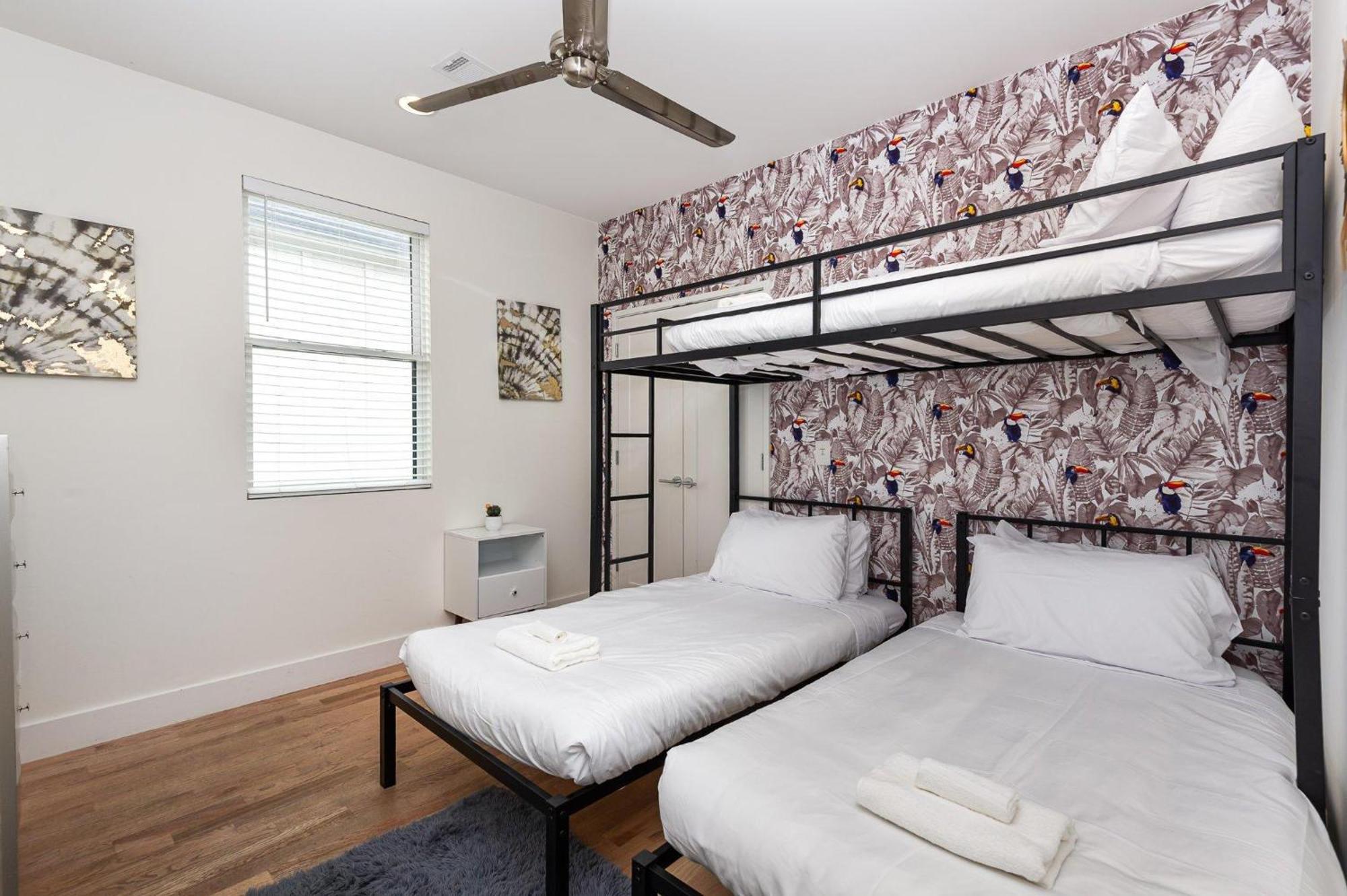 Riff & Rest - 2 Stylish Homes - Mins To Germantown Nashville