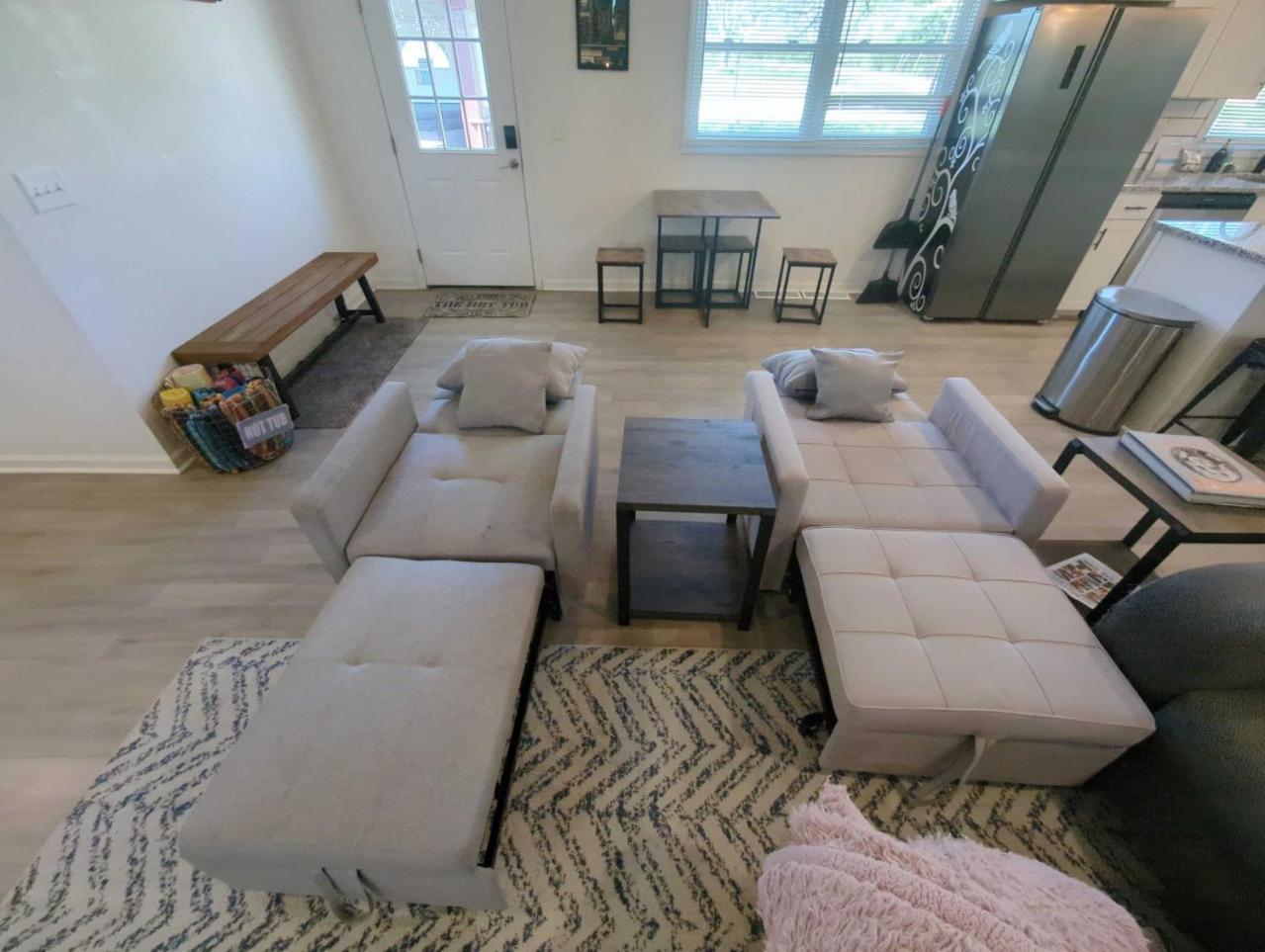 Paradise Found With Pool And Hot Tub