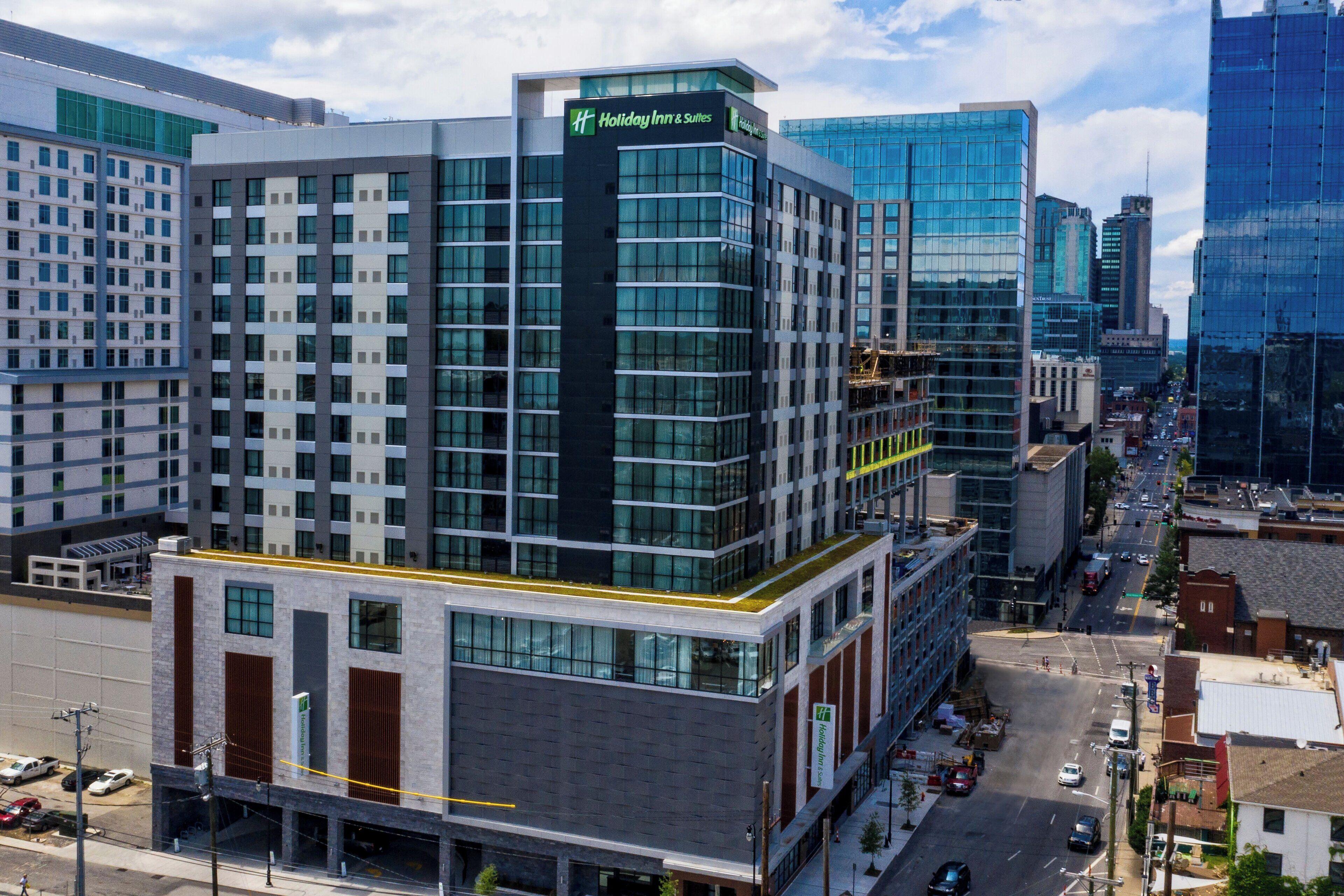 Holiday Inn & Suites Nashville Downtown - Broadway By Ihg Hotel