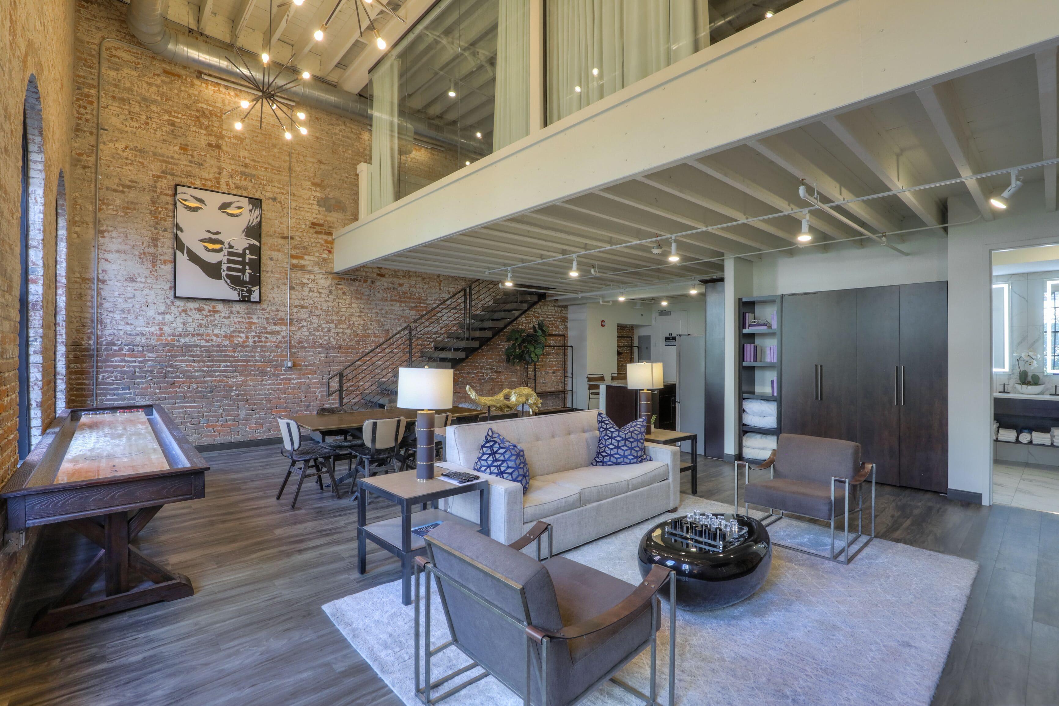 154 Hotel