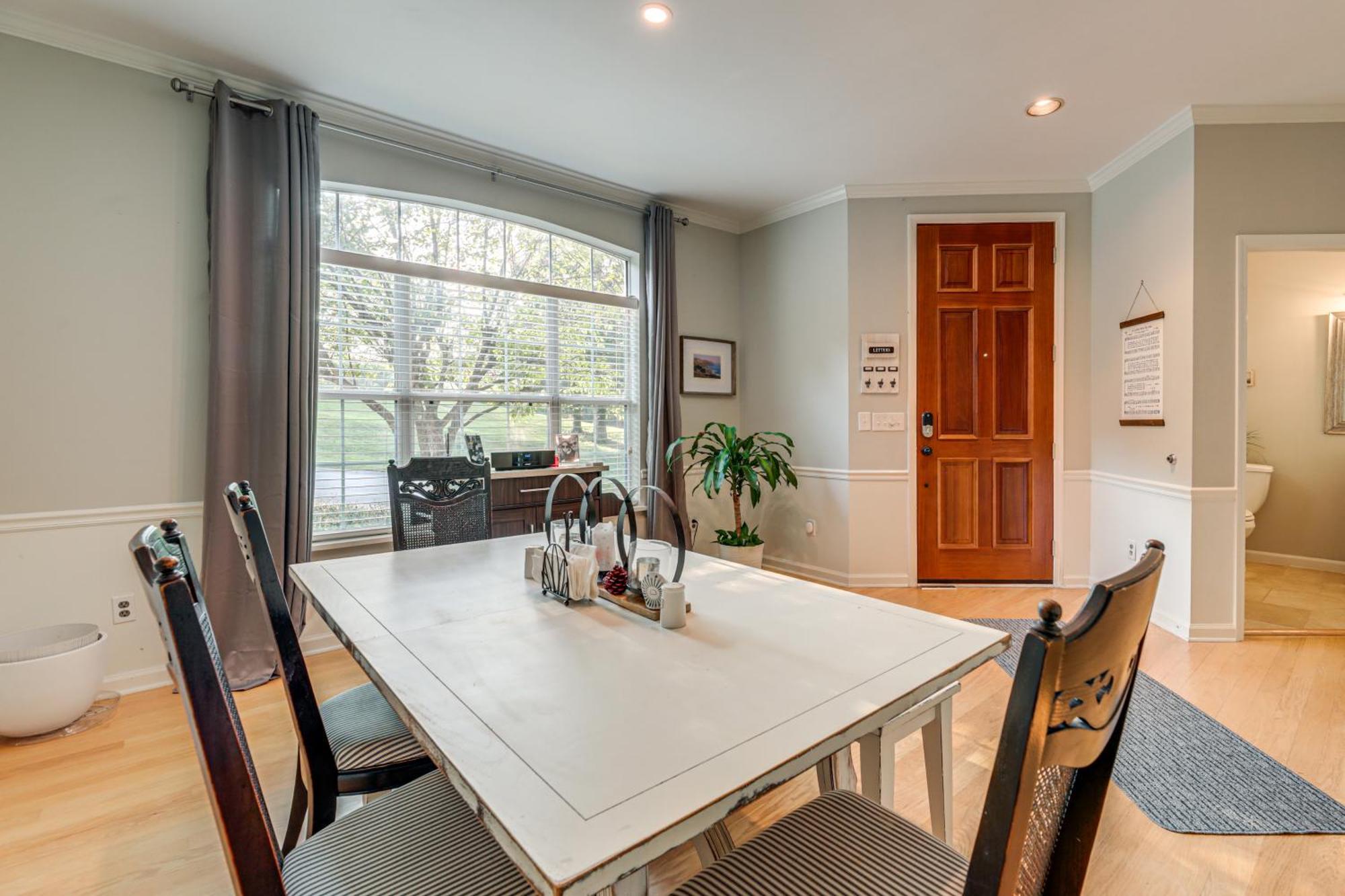 Family With Deck 12 Mi To Downtown Nashville! * Nashville