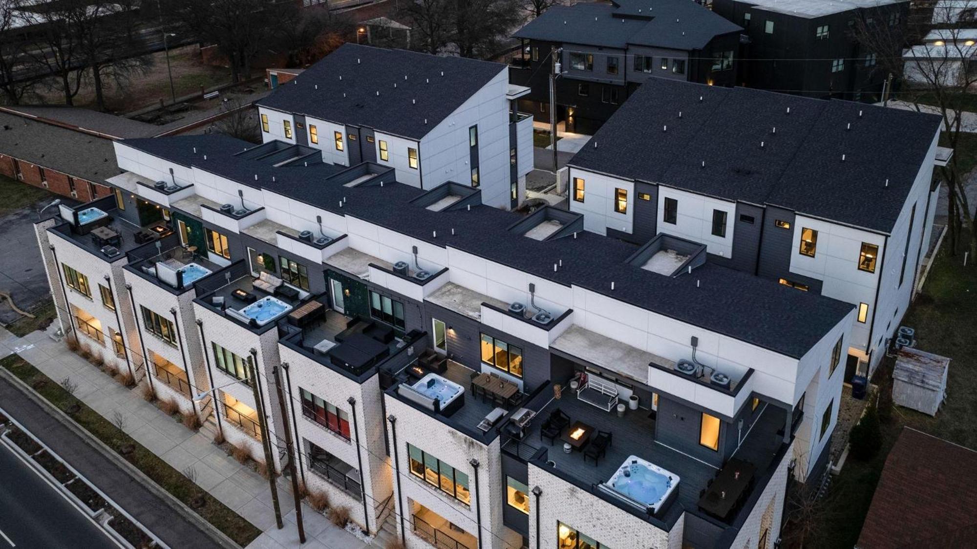 Holiday home Luxe-tennessee Row-heart Of Gulch-mins To Broadway