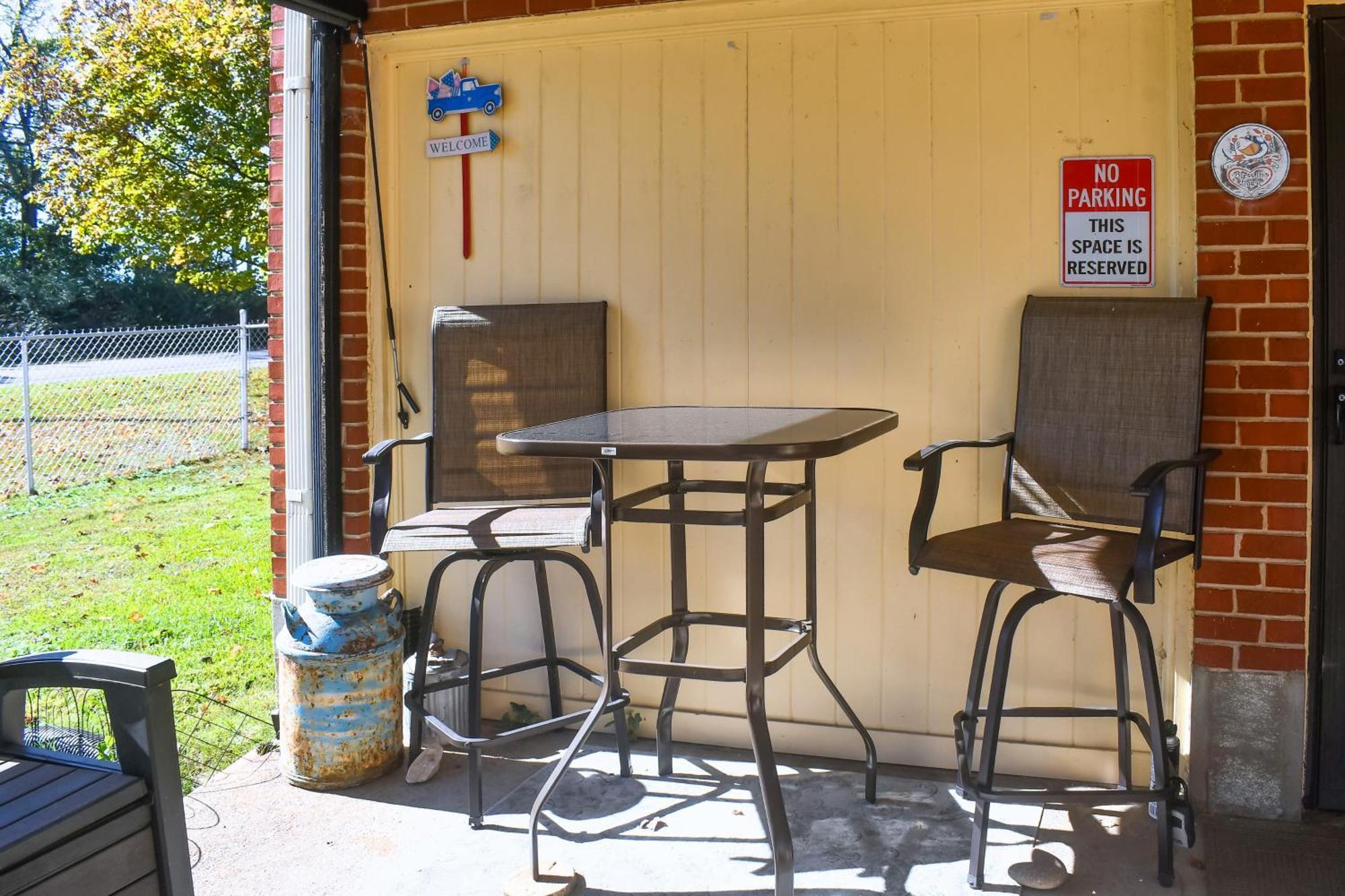 8 Mi To Broadway Wfh-friendly Duplex!