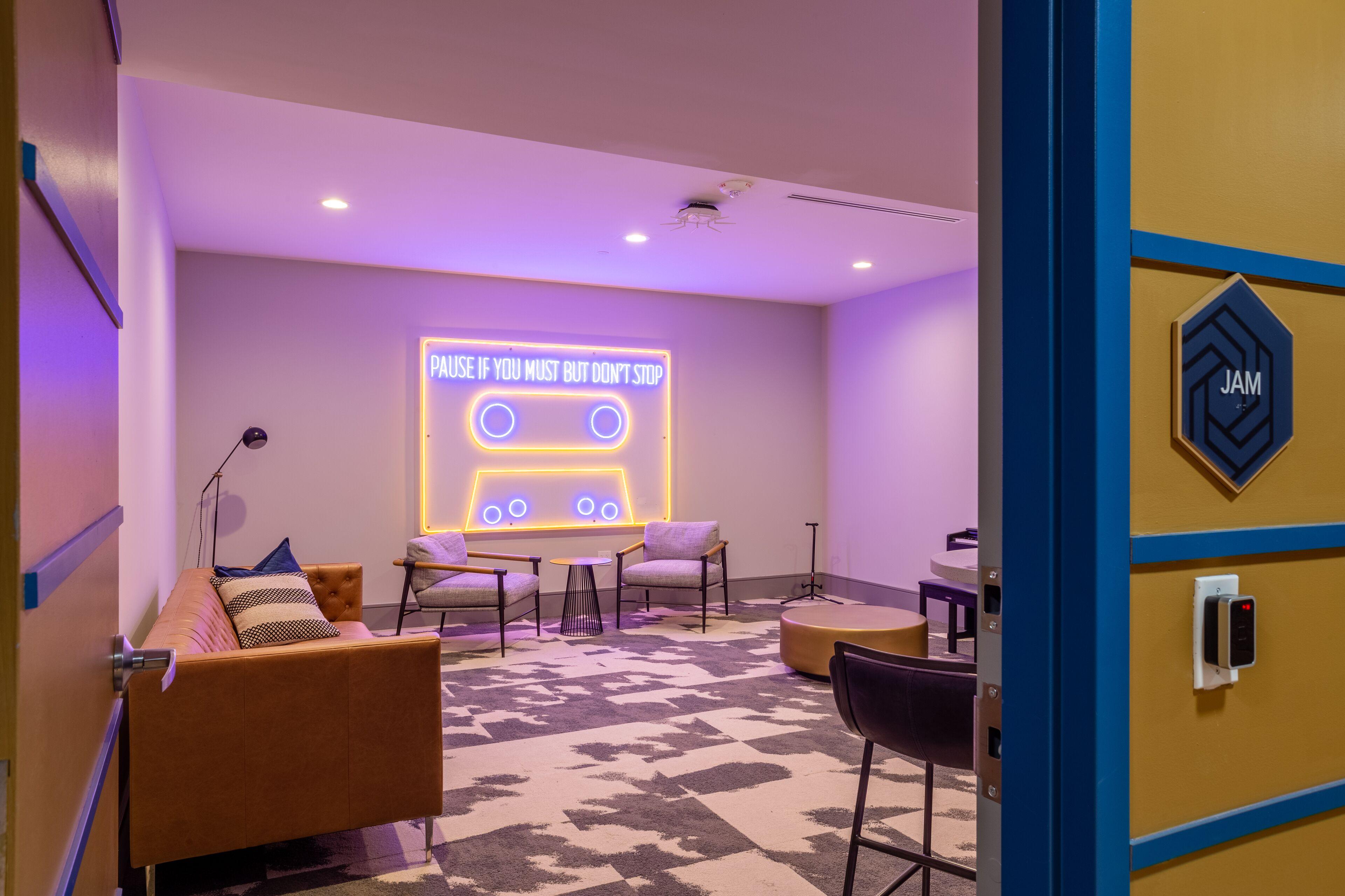 Mint House - The Gulch - Division St Nashville