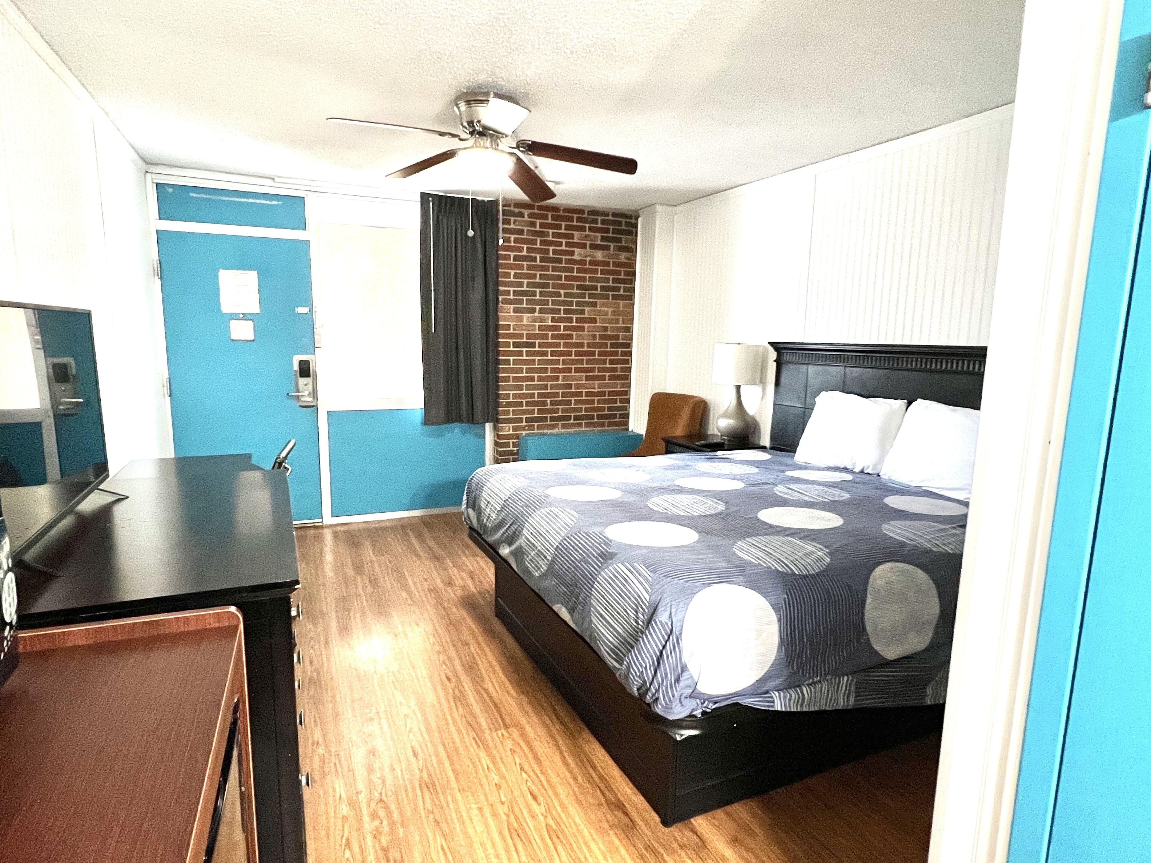 Inn Rodeway Inn- Airport - Downtown - Mexican Restaurant On Site 2*