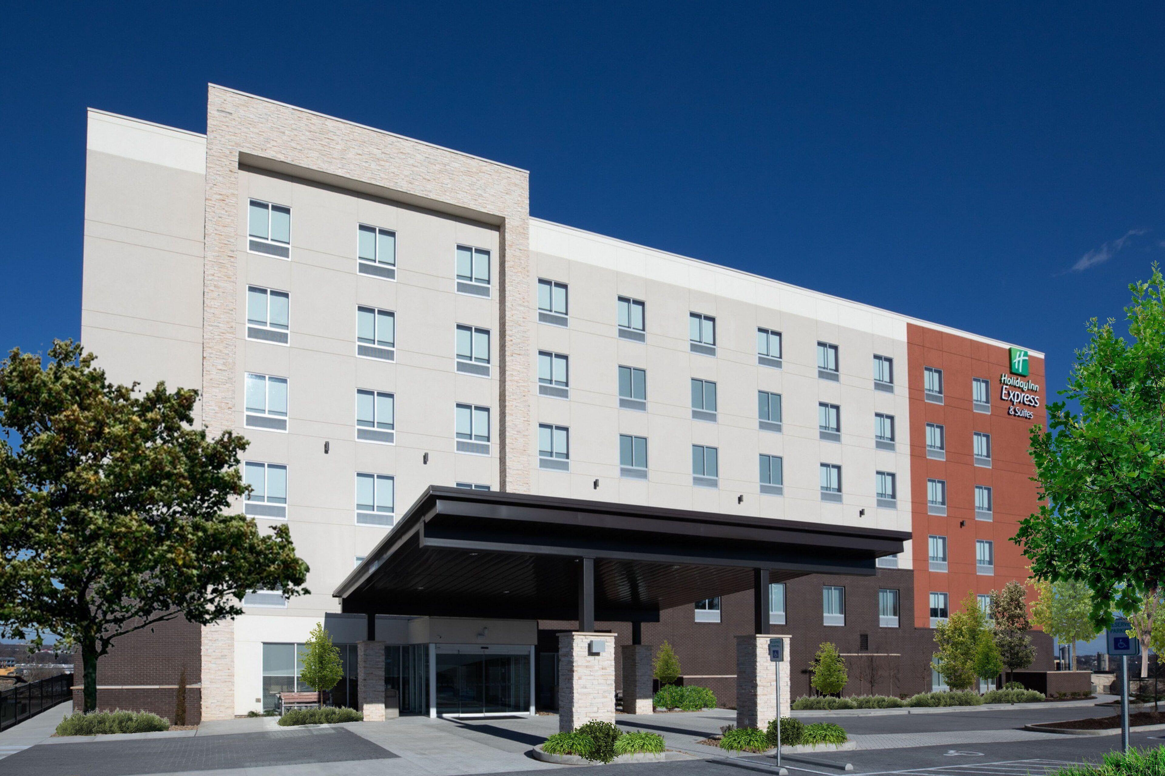 Hotel Express & - Metrocenter Downtown By Ihg Nashville