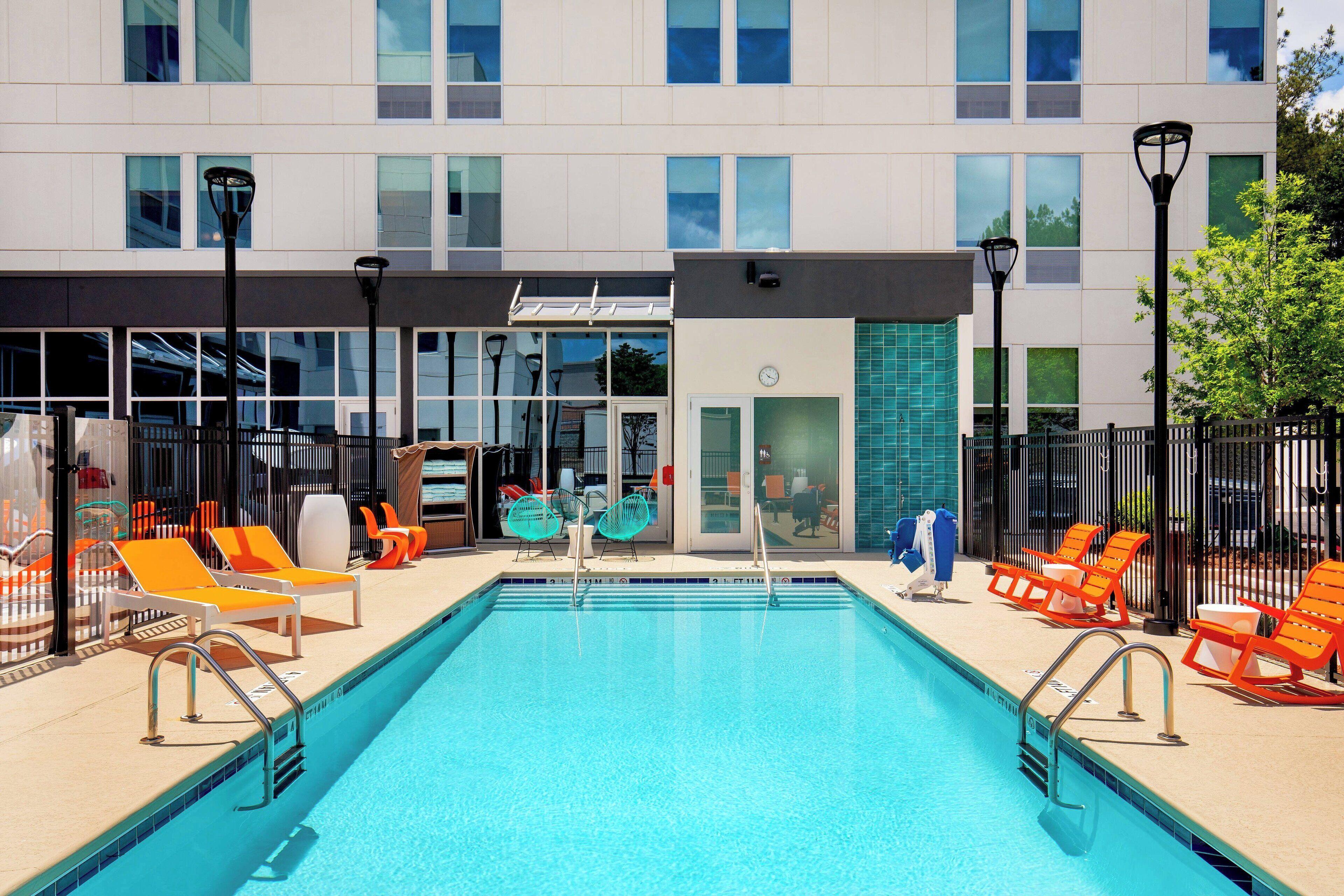 Aloft Airport Hotel Nashville