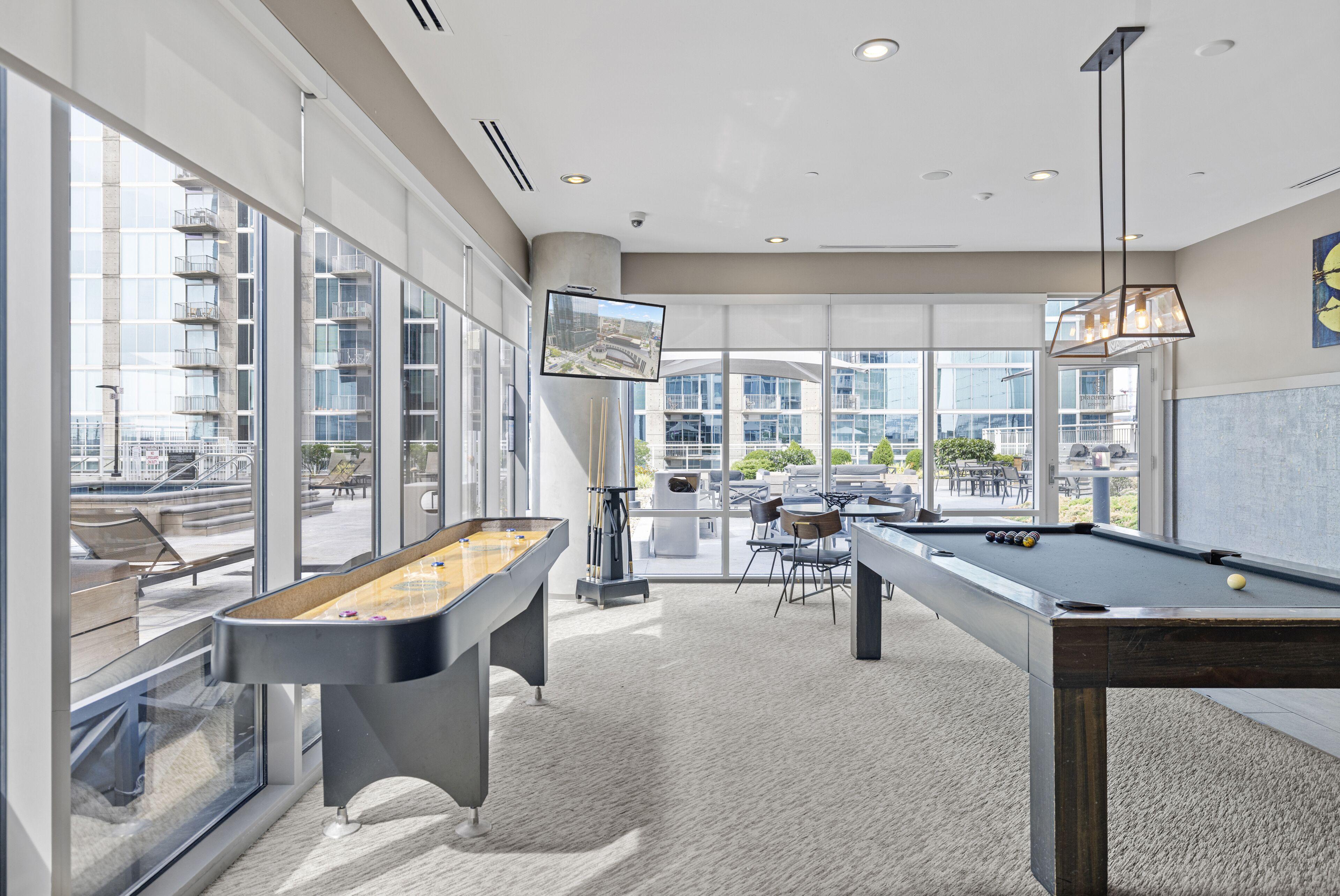 Placemakr Premier Sobro Hotel