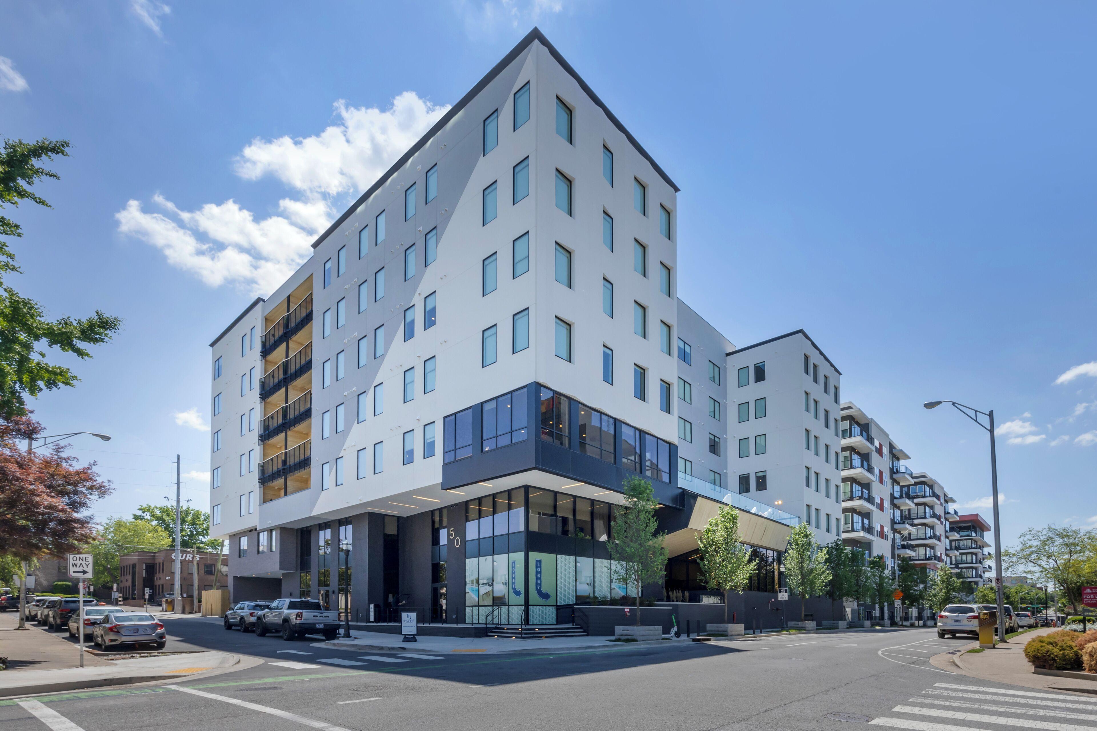 Motif Nashville's On Music Row Hotel