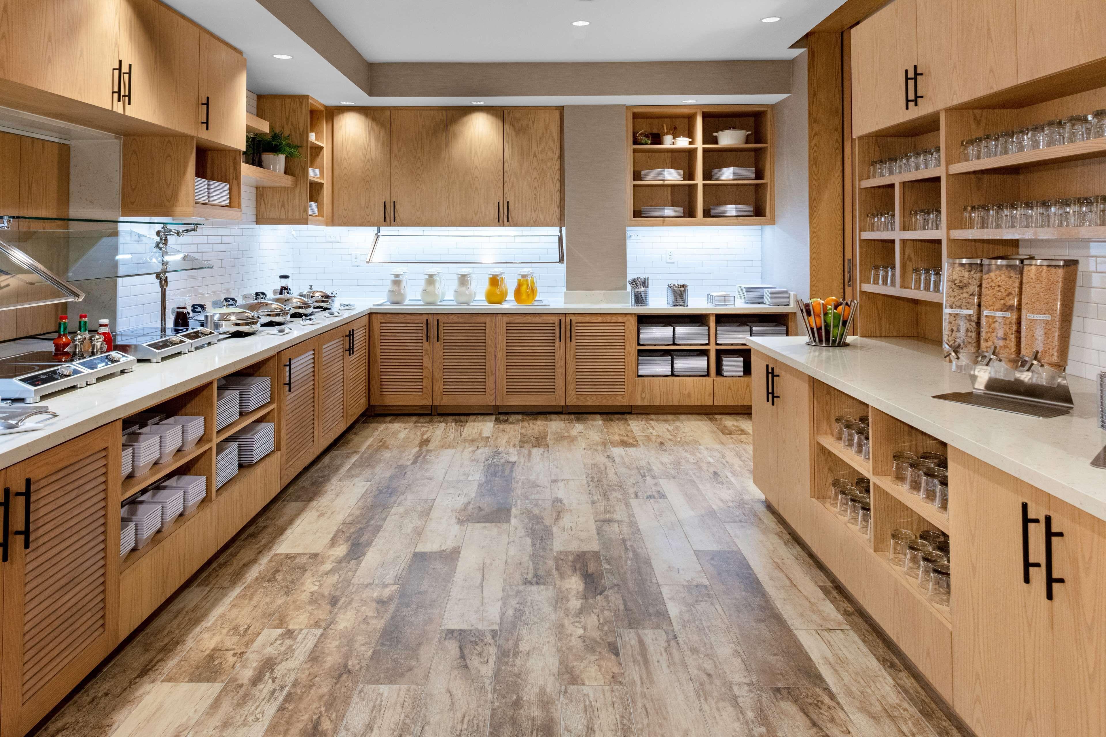 Hyatt House Downtown-convention Center Hotel Nashville