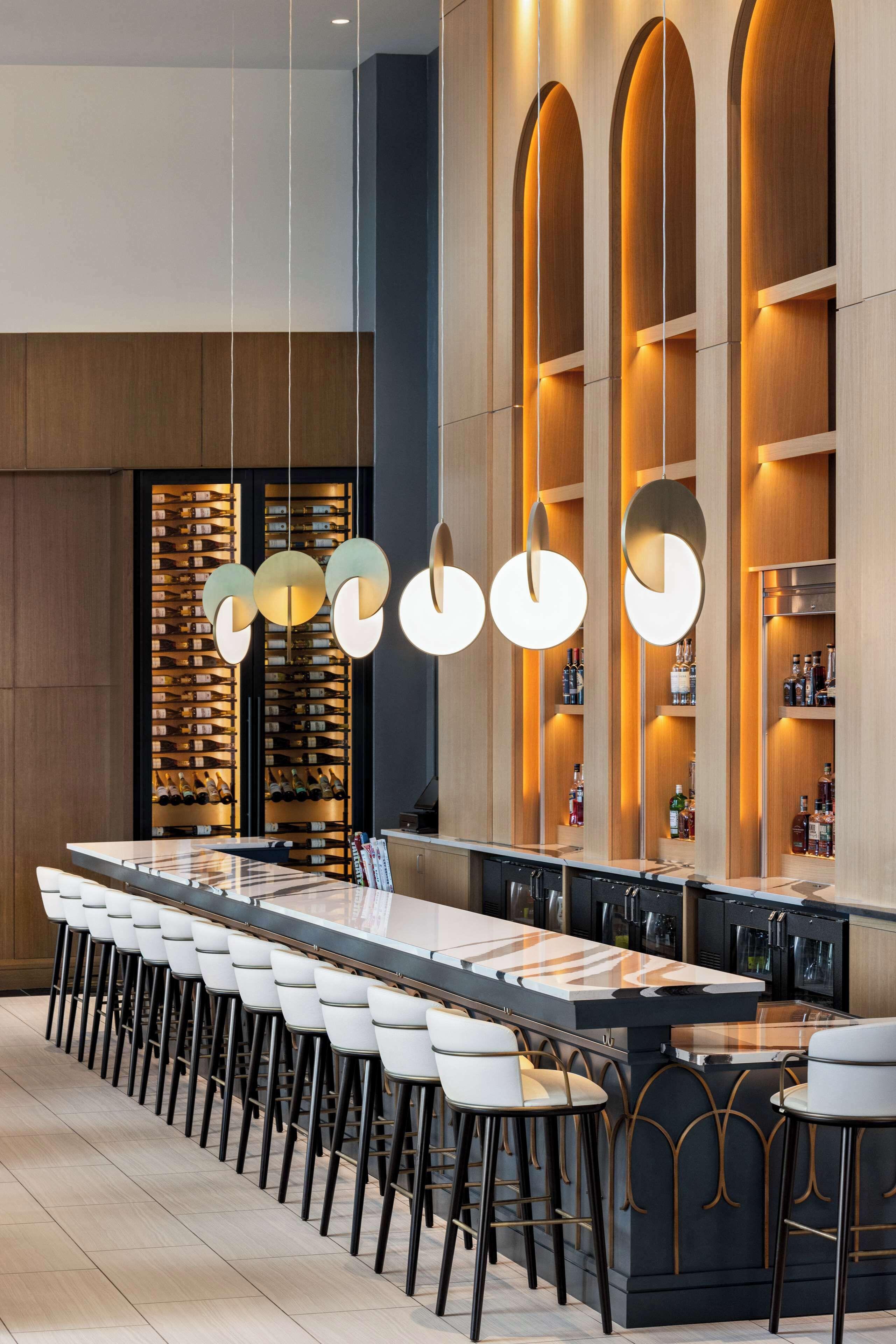 Hilton Bna Airport Terminal Nashville