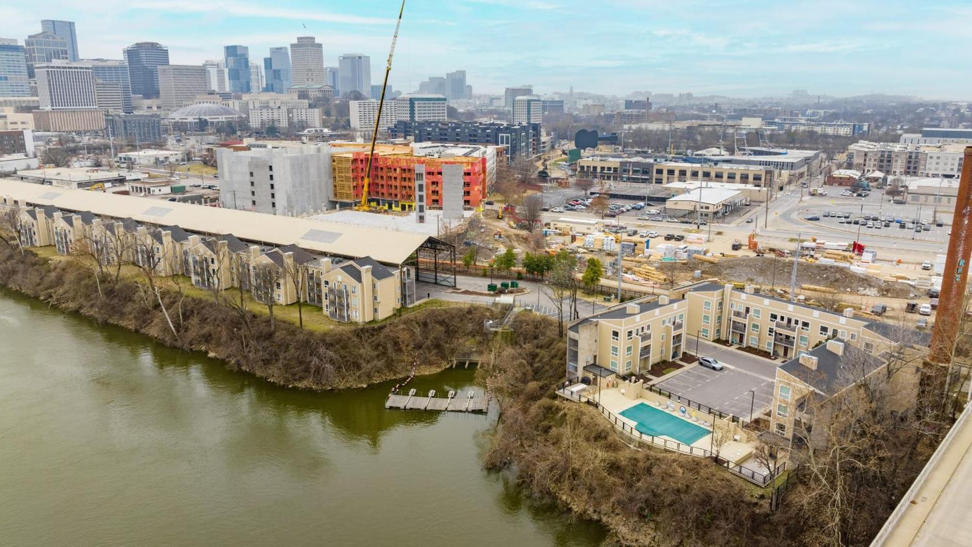 Cumberland River Views Walk To Broadway Downtown Stadium Rockin Riverfront Holiday home *