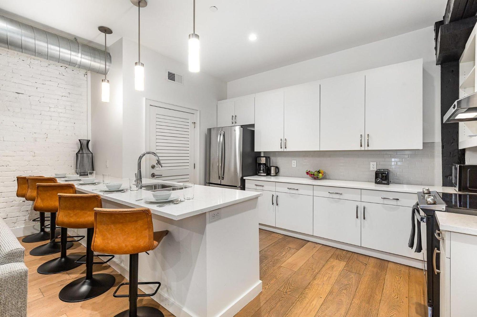 Holiday home The Saddlery - Showroom - Walk To Broadway *