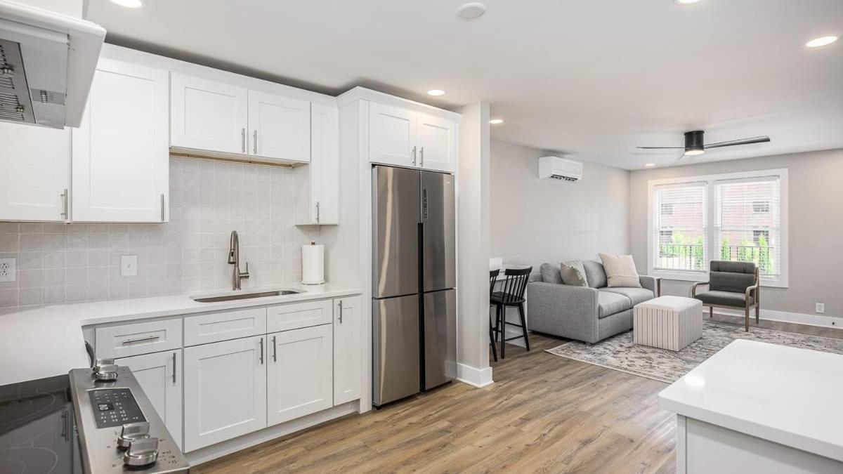 24-guest Retreat The Nomad: X2 1br X4 Apartment *