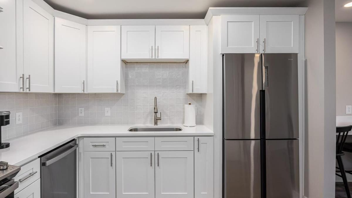 24-guest Retreat The Nomad: X2 1br X4 Apartment