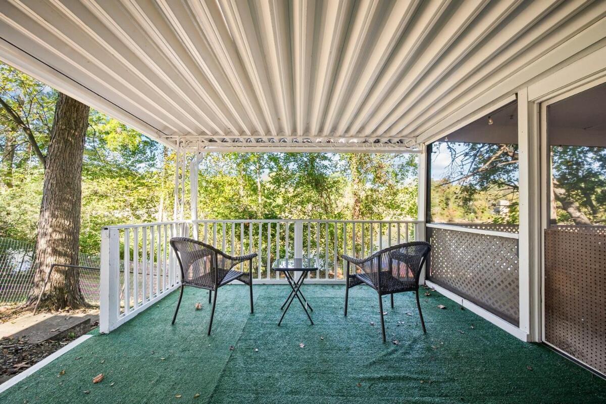 River Retreat 3br Center Of Town Holiday home