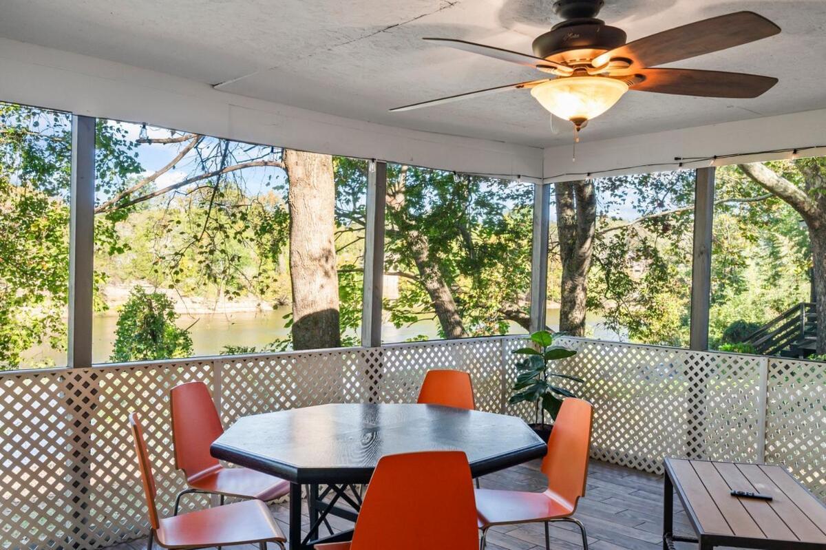 River Retreat 3br Center Of Town *