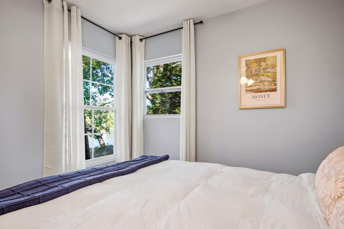 River Retreat 3br Center Of Town Holiday home *