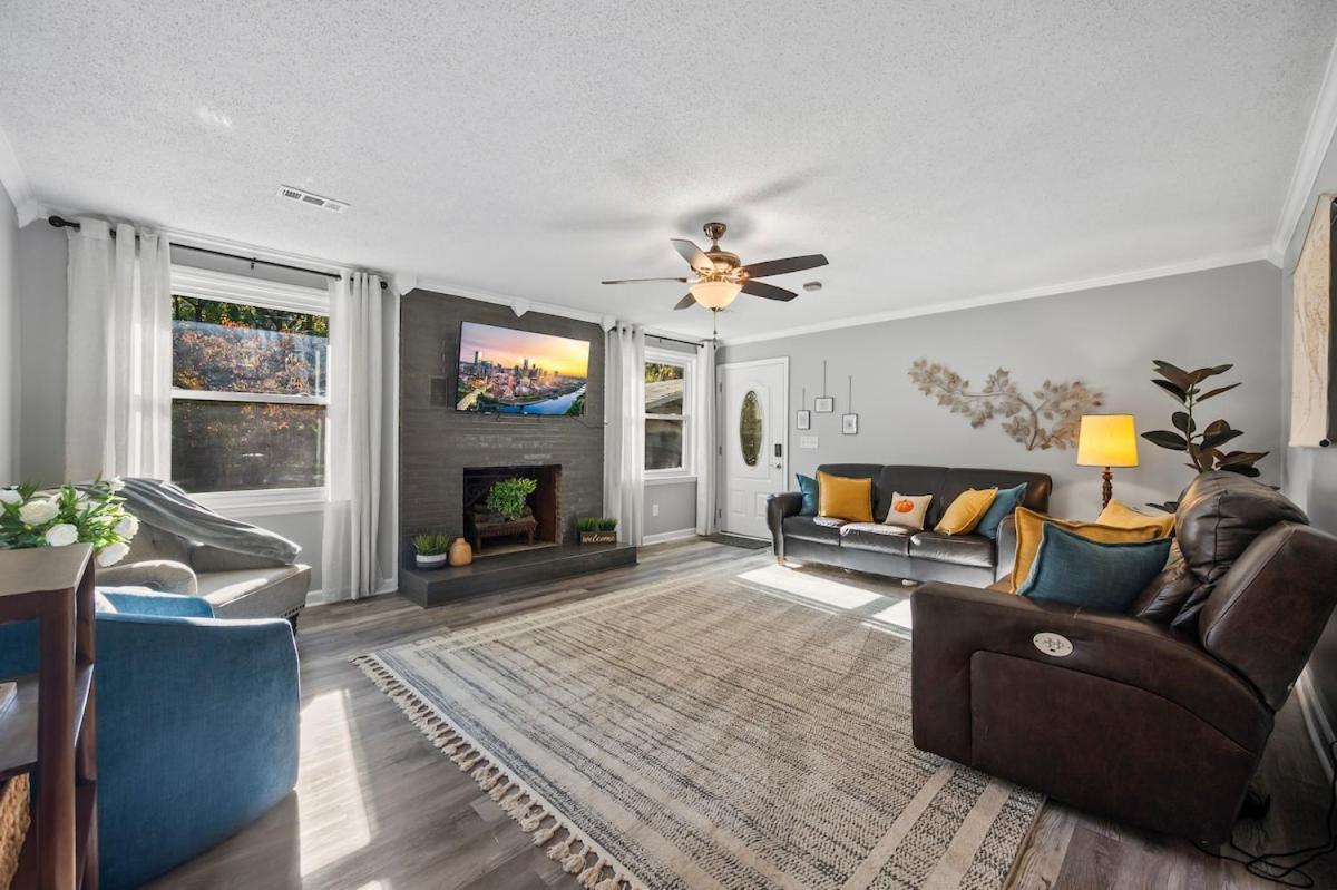 River Retreat 3br Center Of Town Holiday home *