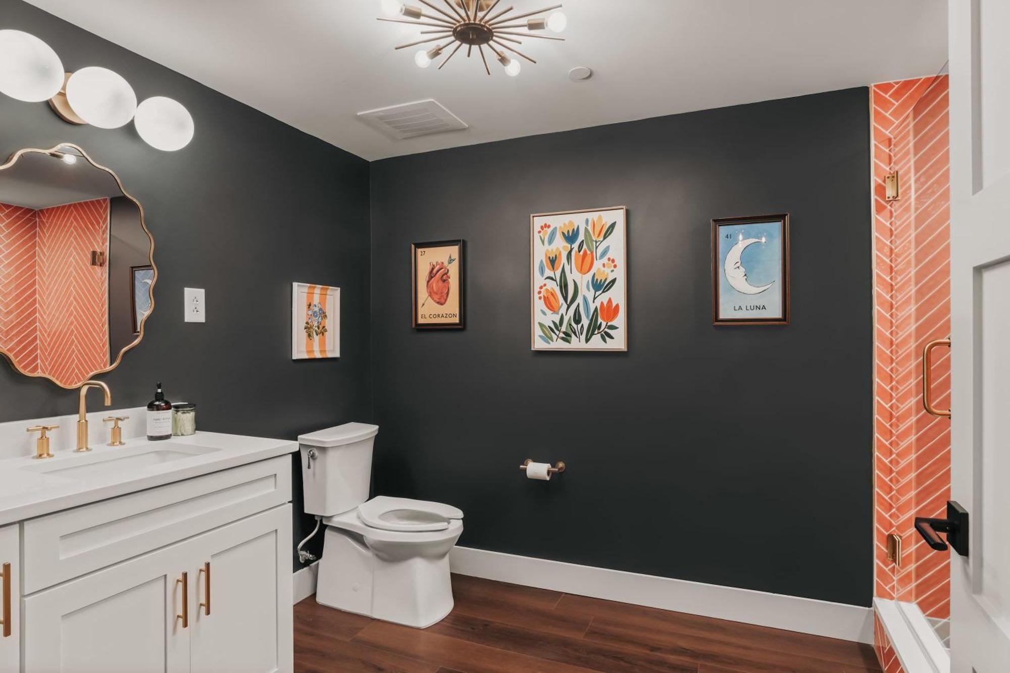 Starr Piano - Roxie And Carraway - 8 Bedrooms