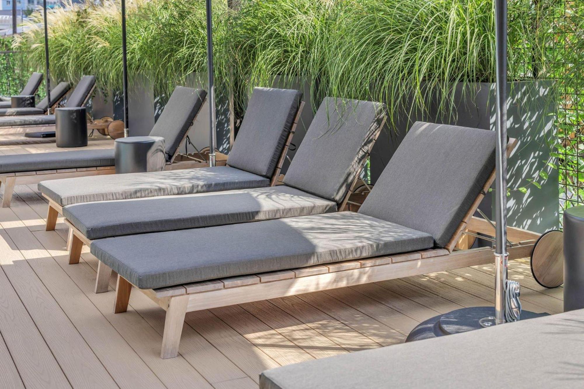 Holiday home Hyve - Neon Lights - Pool & Gym - Walk To Broadway Nashville