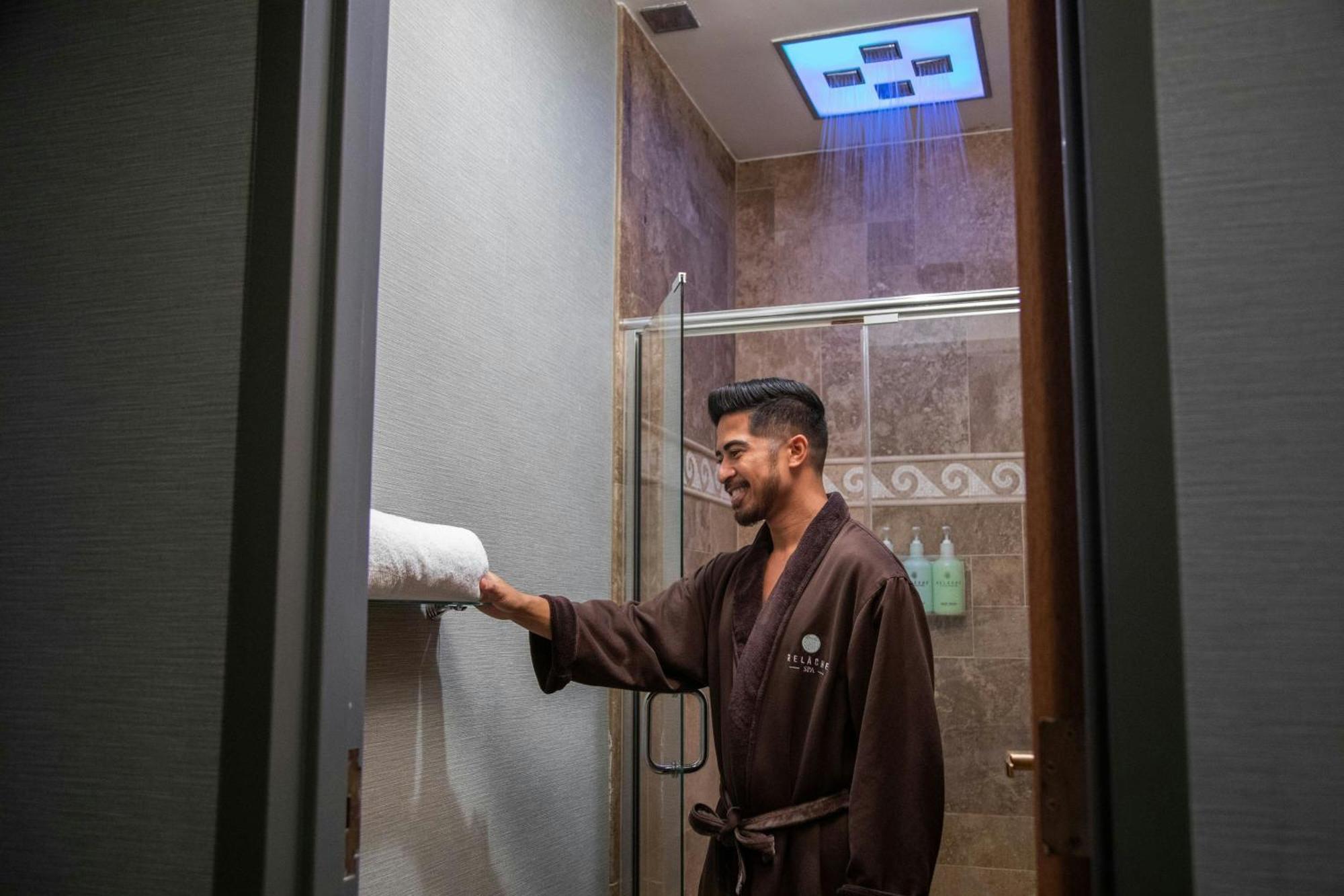 Gaylord Opryland & Convention Center Resort