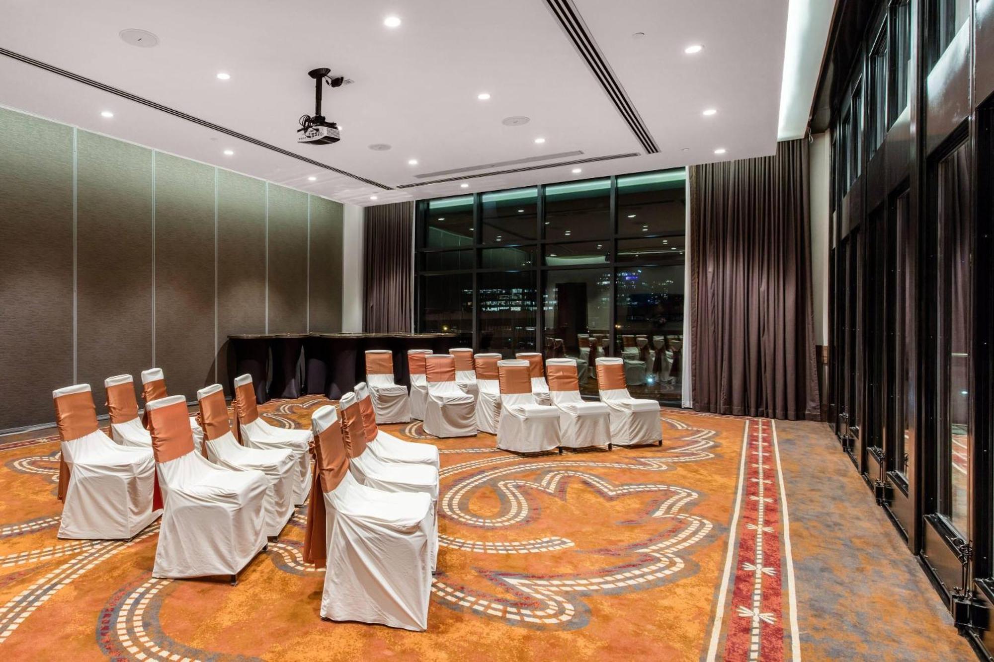 Hotel Cambria Downtown Nashville