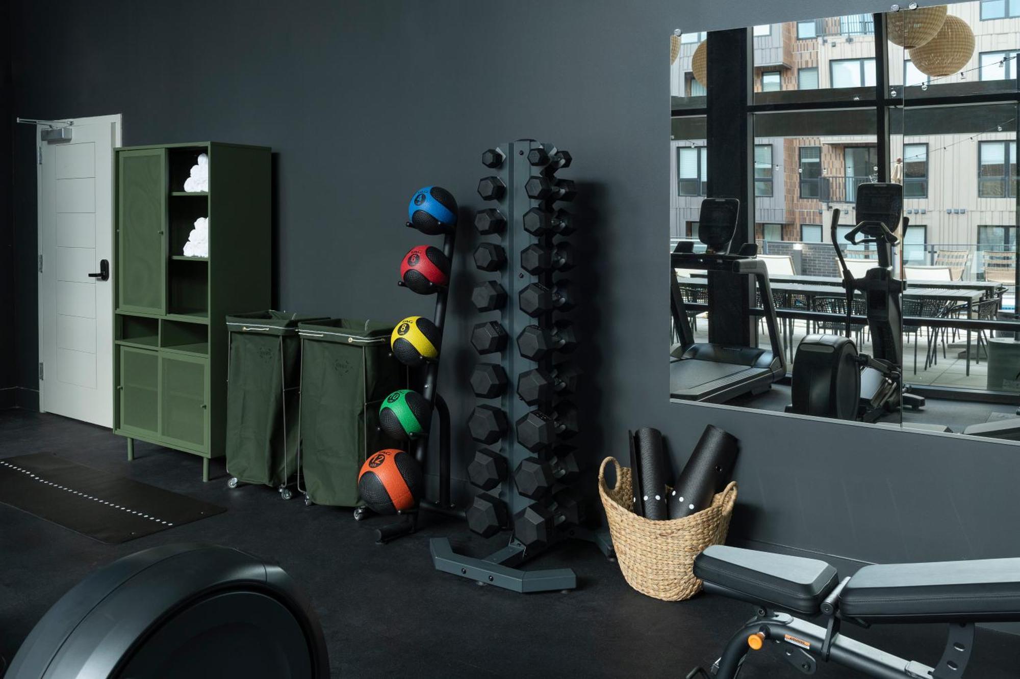 Mint House Marathon Village By Kasa Hotel 3*