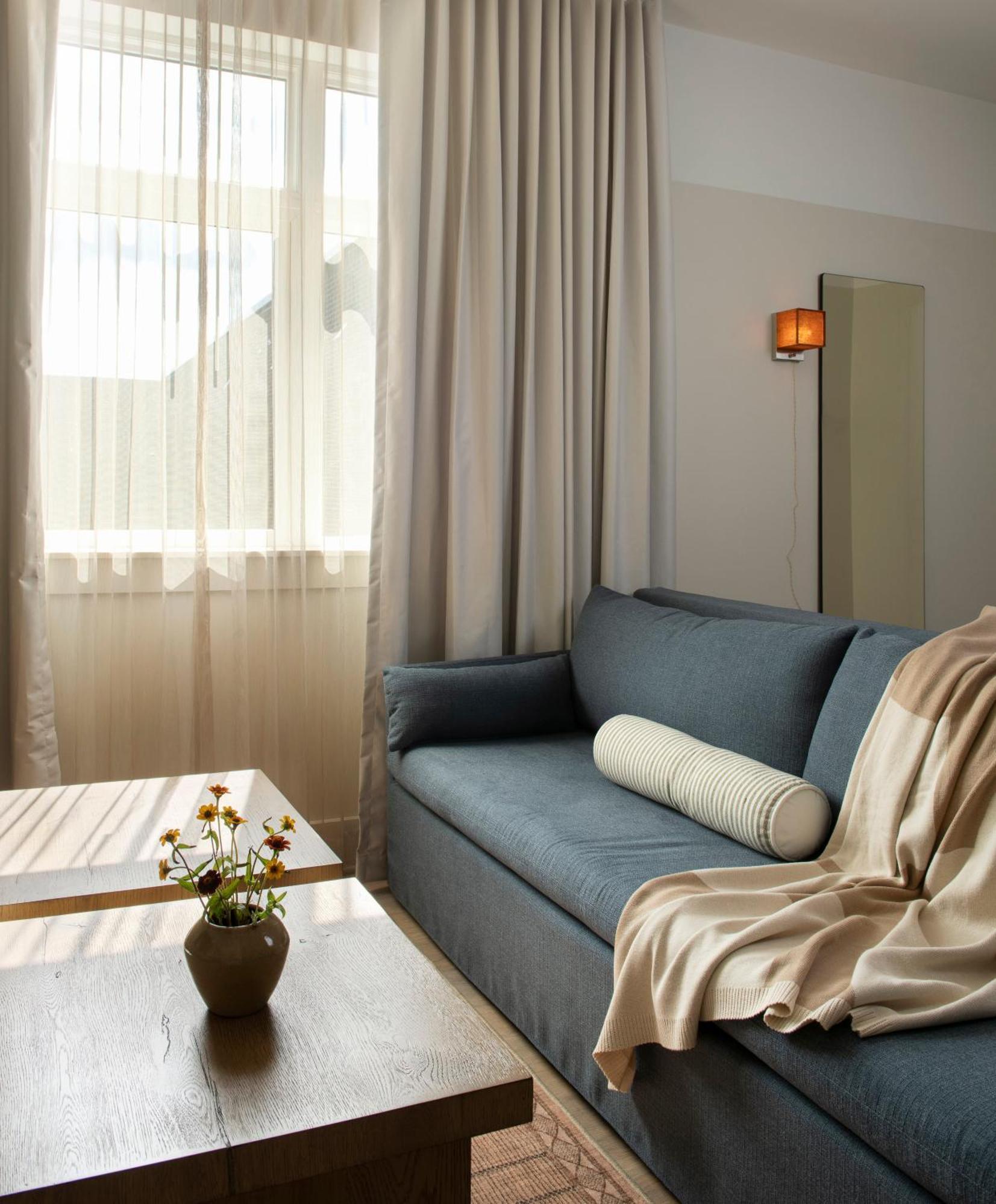 Mint House Marathon Village By Kasa Hotel