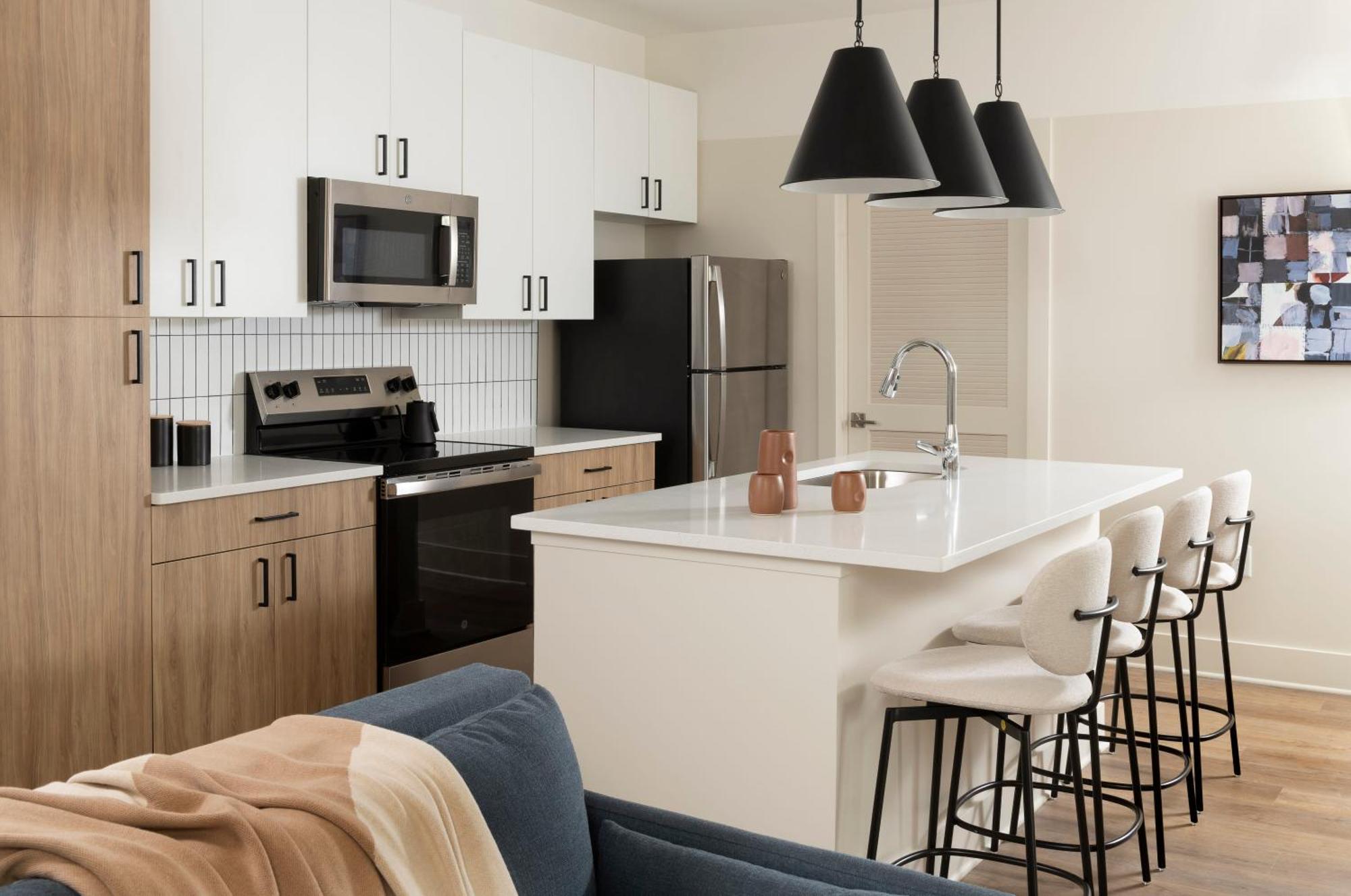 Mint House Marathon Village By Kasa Hotel 3*