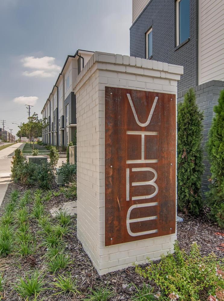 The East Side Vibe By Local *