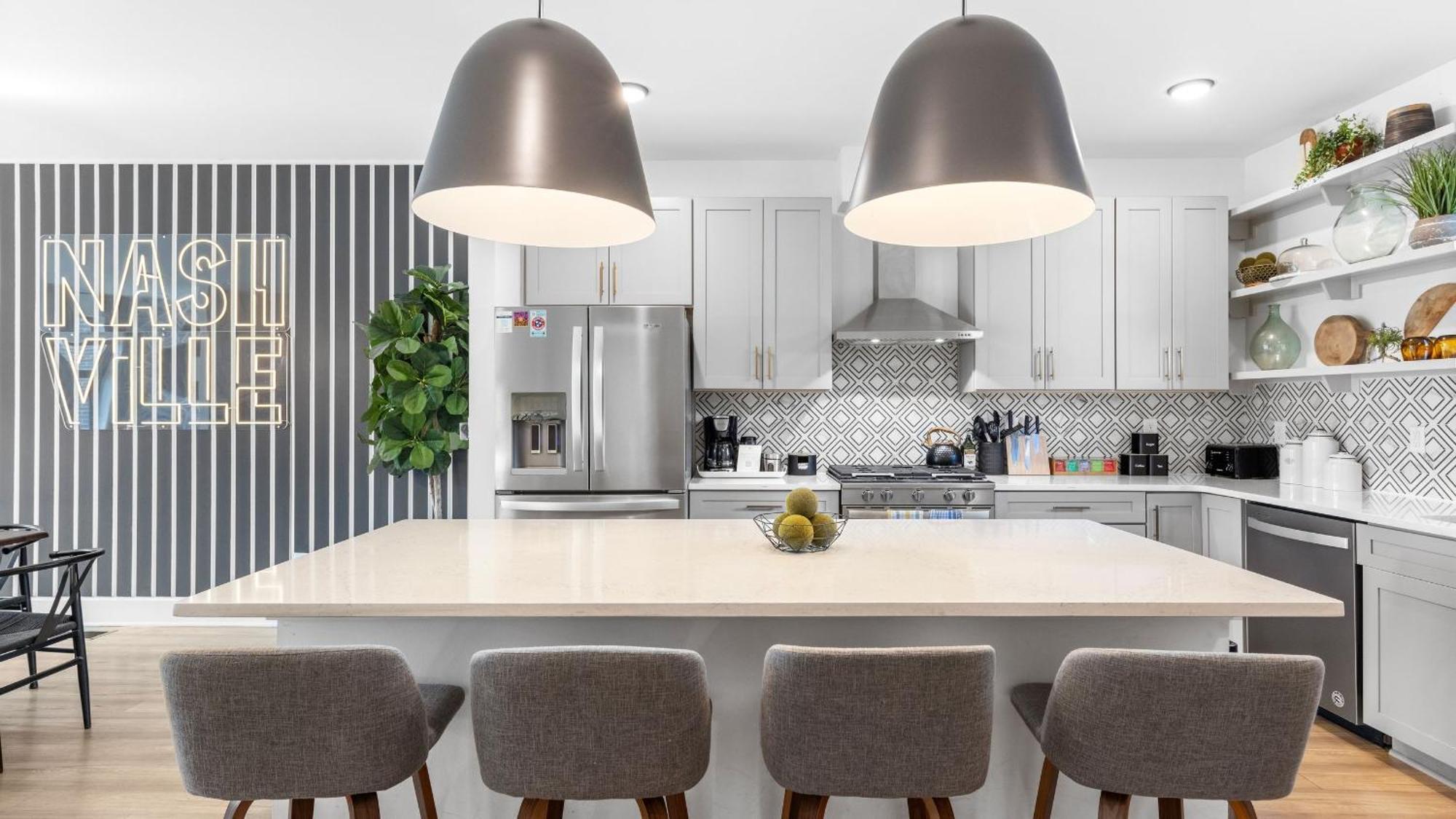 Skyline Soundhouse By Avantstay Rooftop Deck Game Near East Broadway