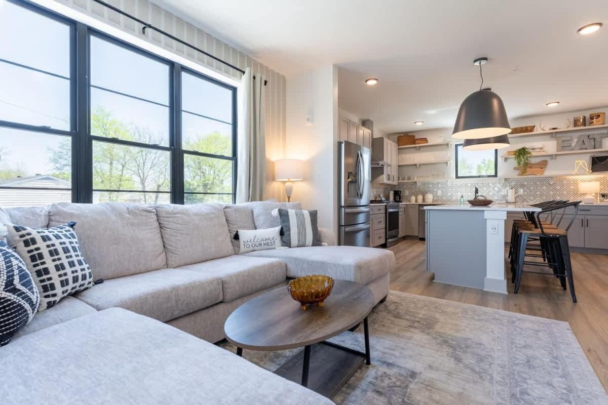 Holiday home Let The Good Times Roll By Local