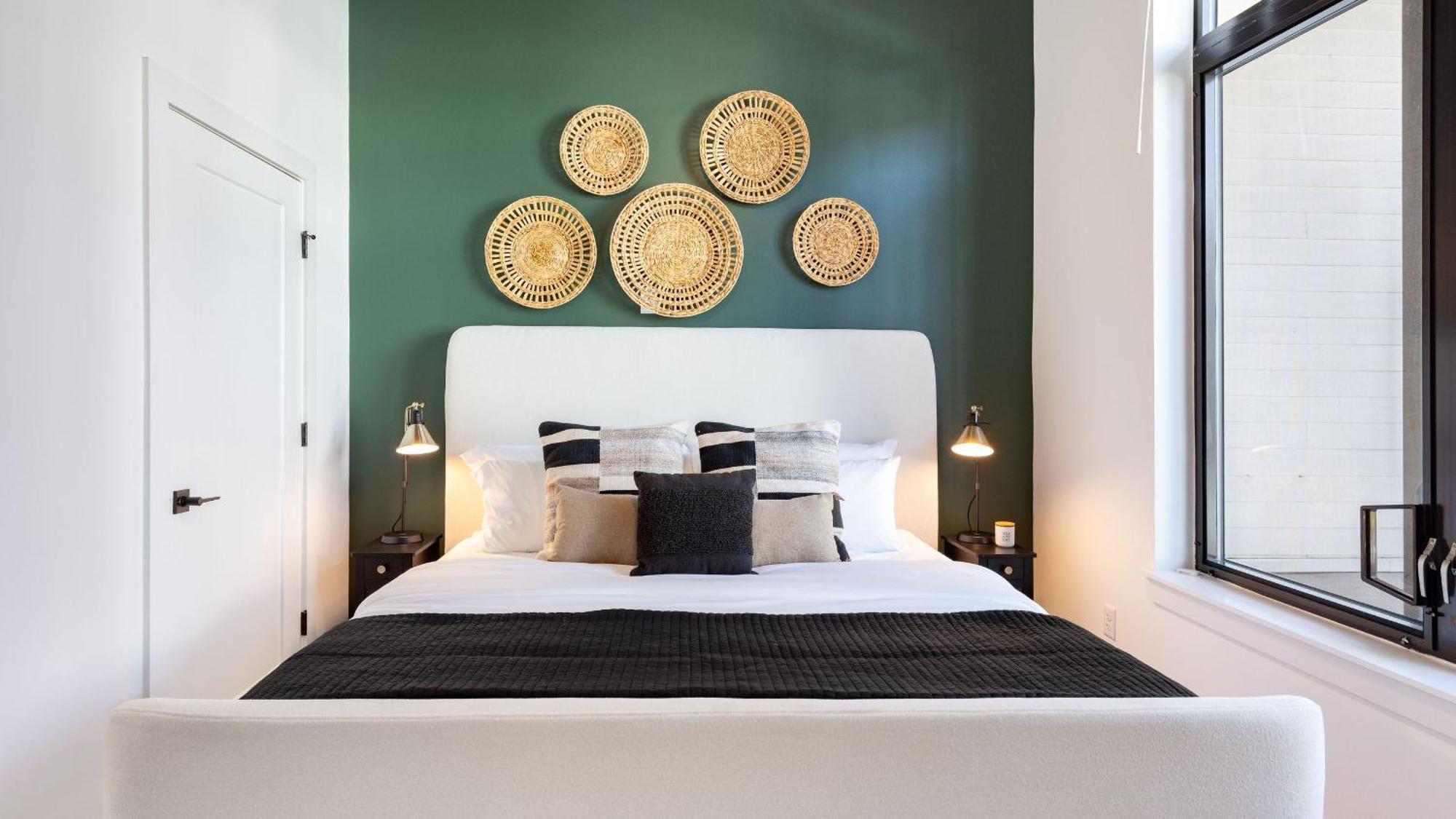 New Build 2 Minutes From Downtown Dining Entertainment Nashville