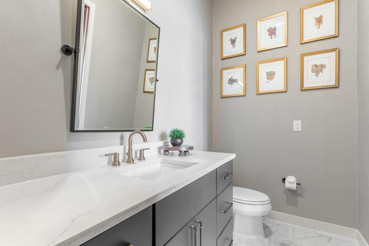 Holiday home The Western Wing By Local