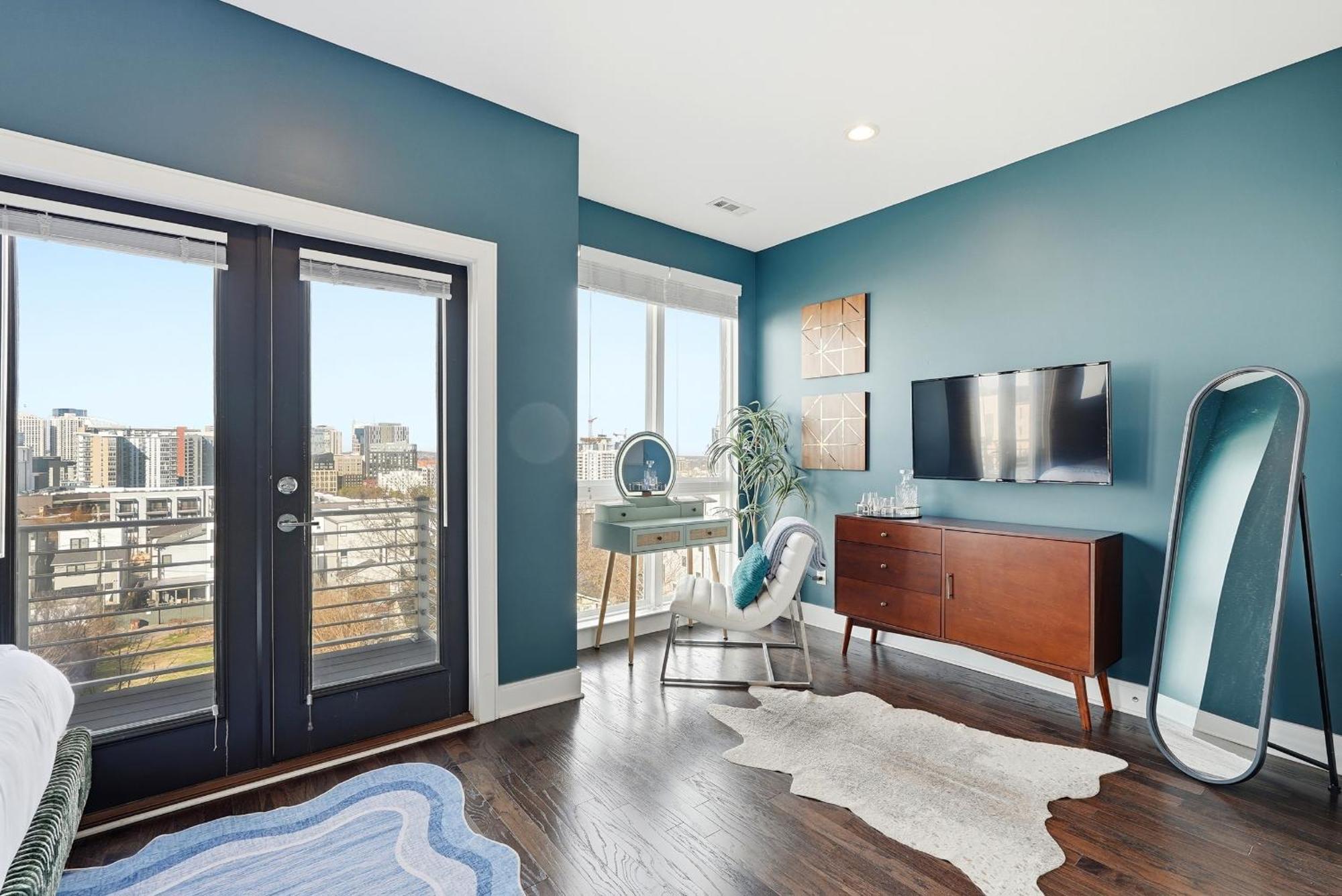 Holiday home New Updates! Skyline Rooftopfirepitwalk To Gulch Nashville