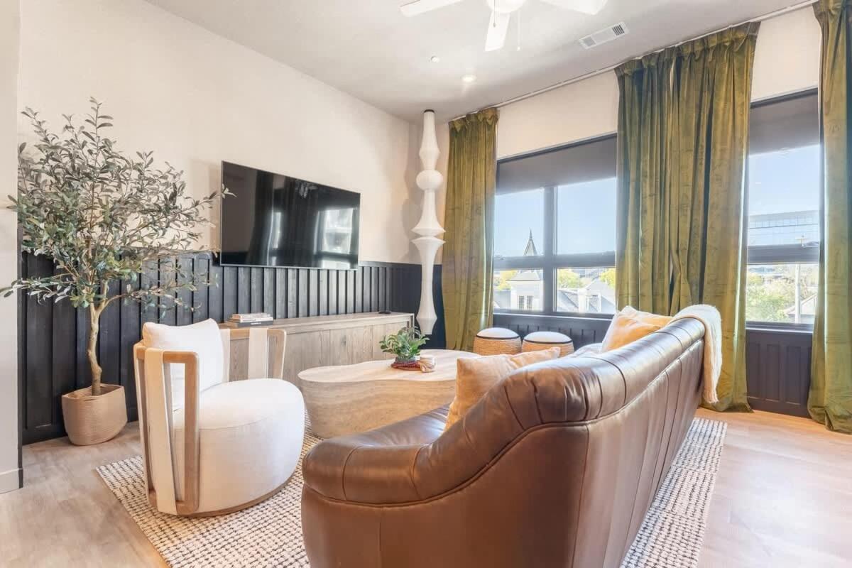 Holiday home The Western Wing By Local Nashville