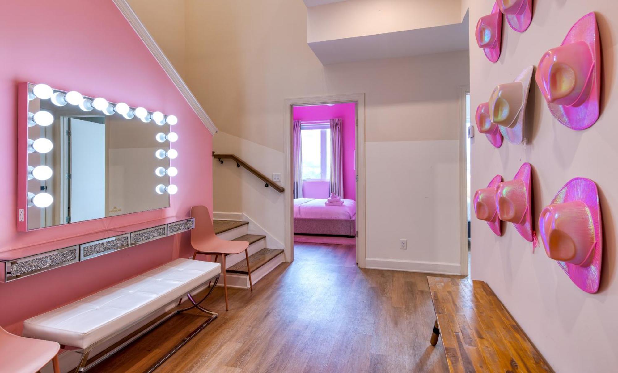 The Conway By Avantstay Apartment