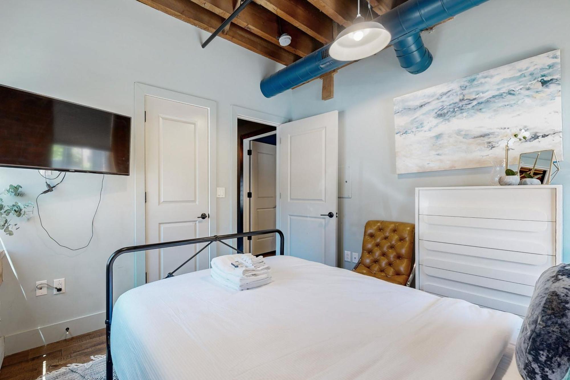 The 1865 #107 Apartment *