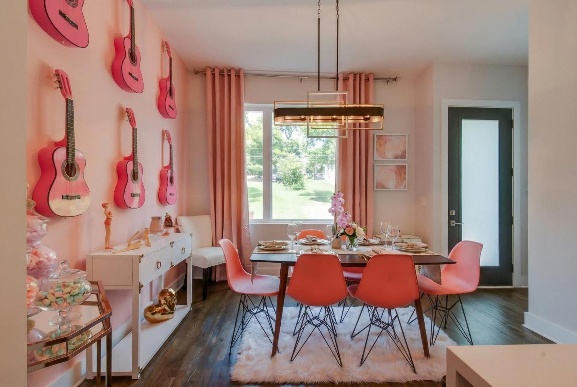 King & Queen 2 Homes - 24 Beds Views Holiday home