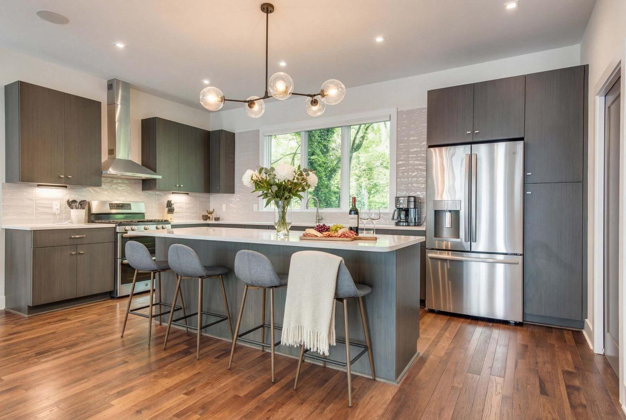 Holiday home Downtown Luxury - 10 Beds & Free Parking