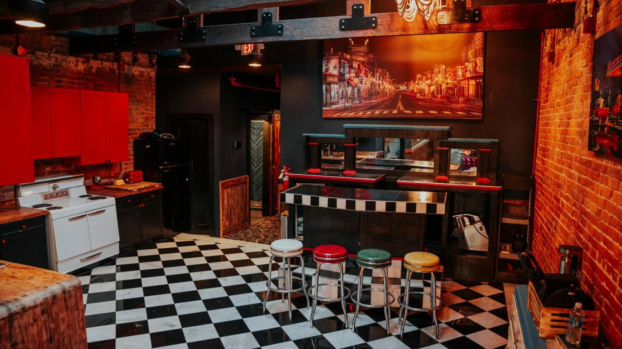 Broadway Penthouse 4br 3bth 2500 Sf * Nashville