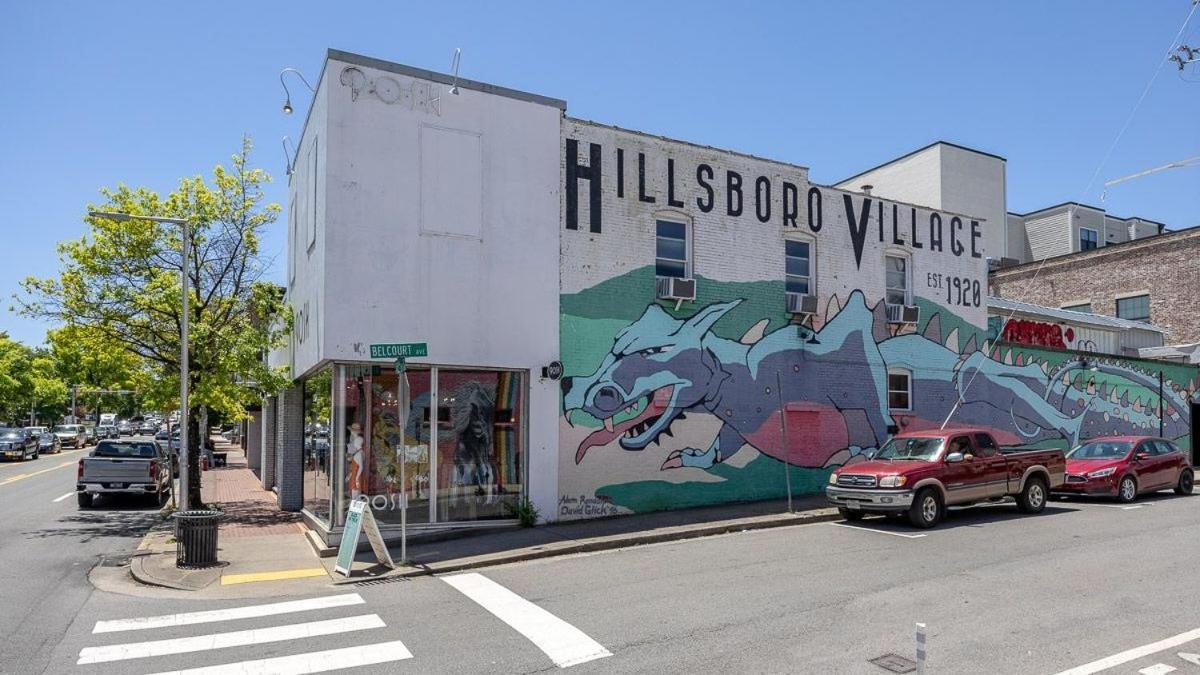 The Nomad 4 Buyout 16 Guests In Hillsboro Nashville