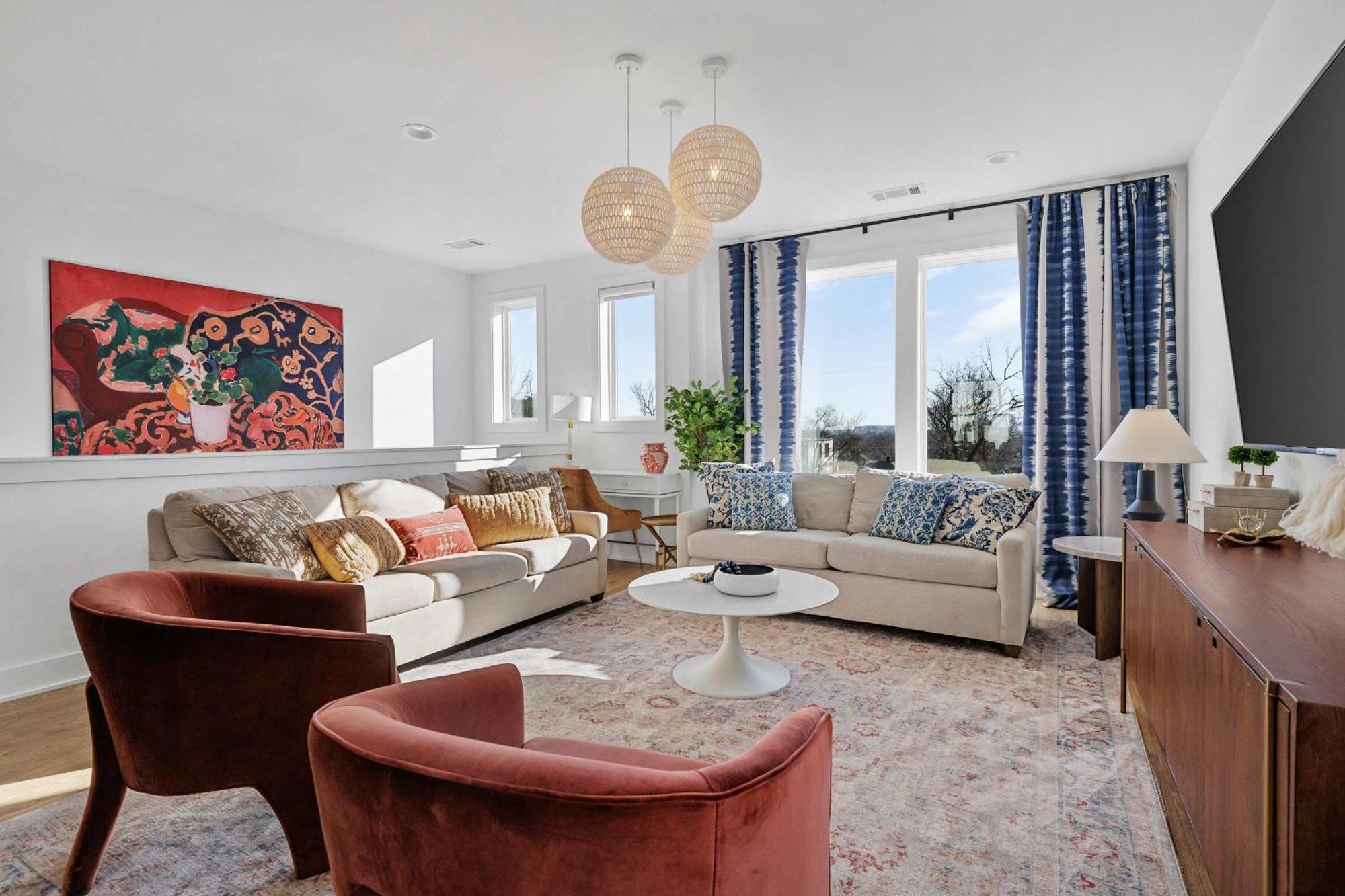 Holiday home Hot Tub Hang Grill Parking Views Of Downtown *