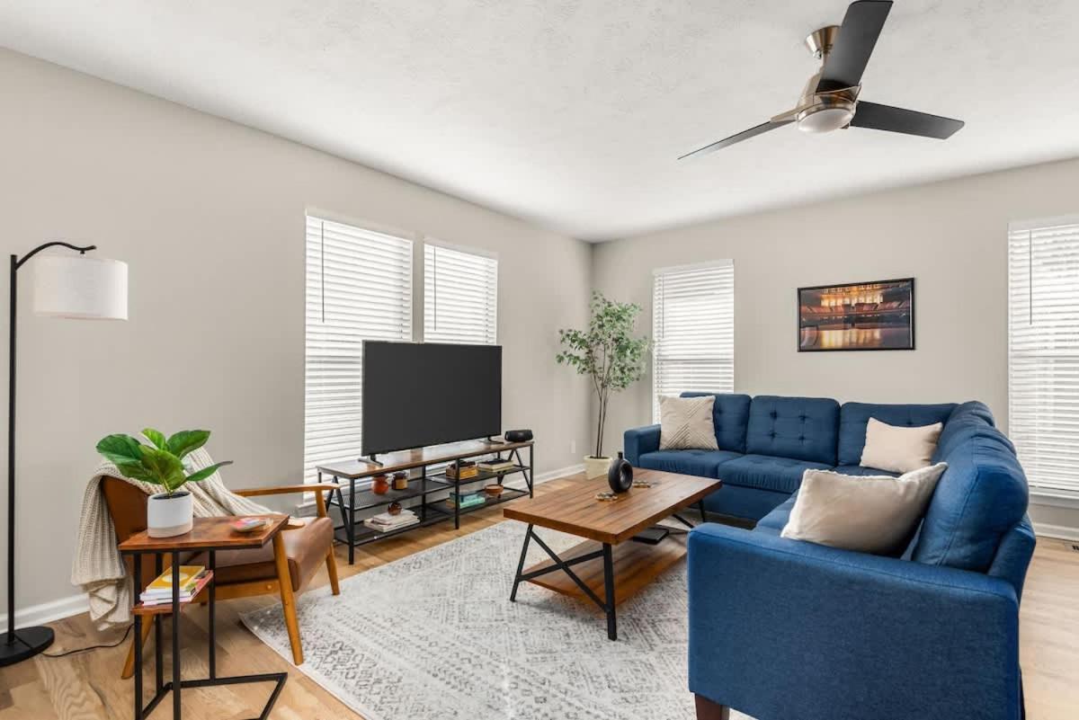 The Backstage Nashville