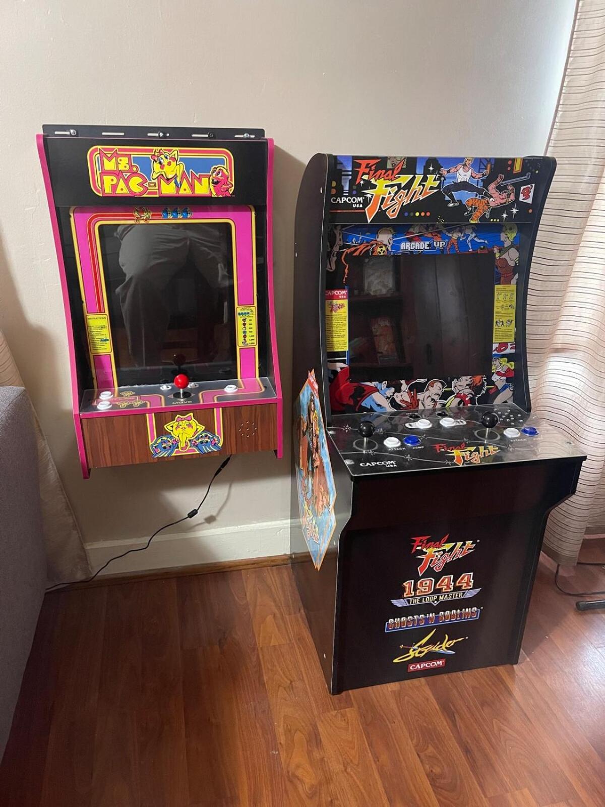 Holiday home Away From Mlnutes! To Broadway & Stadium *