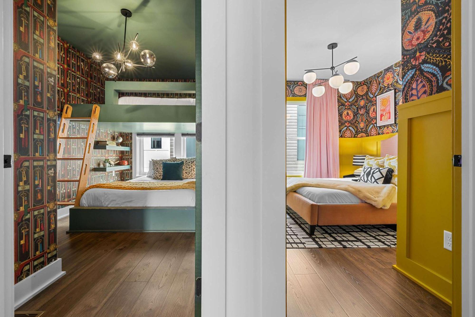 Holiday home Hot Tub Fire Pit Grill Views Sleeps 24 *