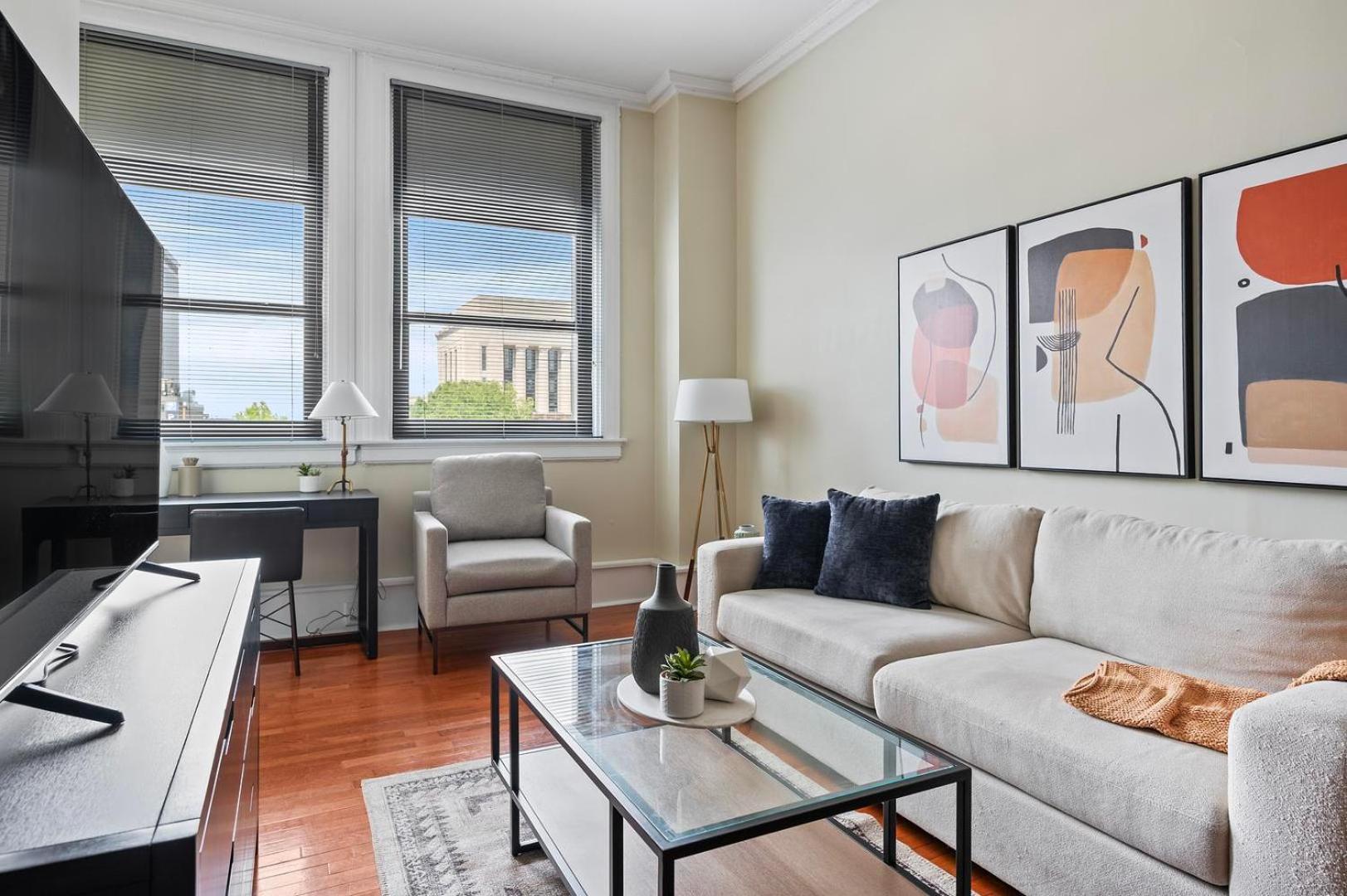 Apartment Landing Spectacular 2bd Gym *