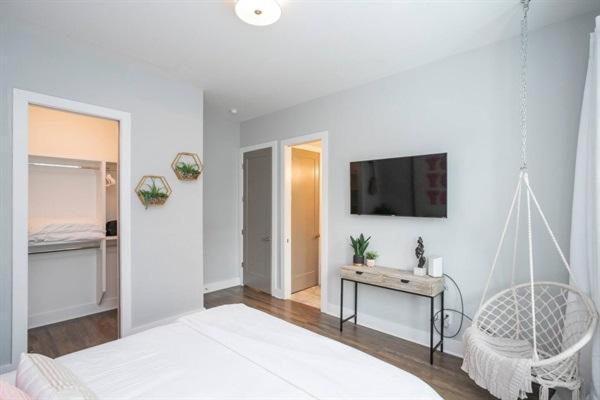 Nash - Howdy House - 711c 26th Ave N #6 Nashville