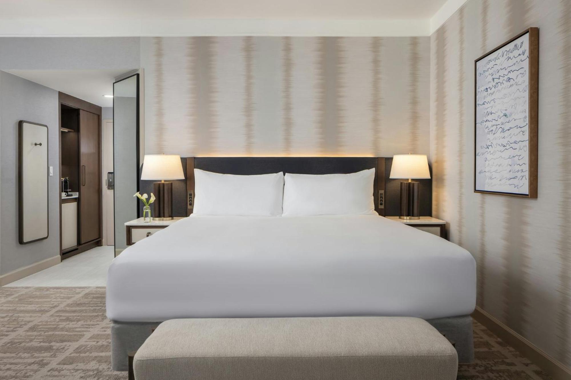 Hotel Loews At Vanderbilt Plaza 4*